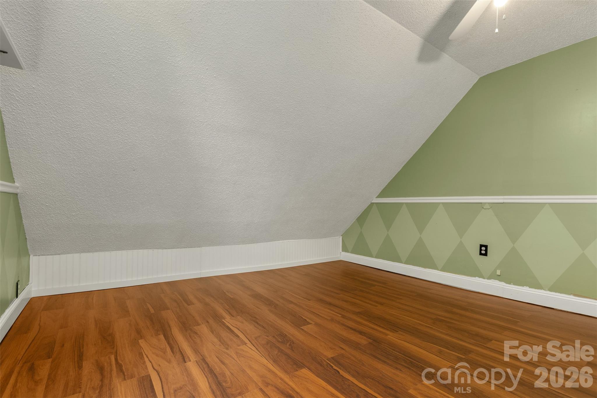 100 Cannon Drive Property Photo 29