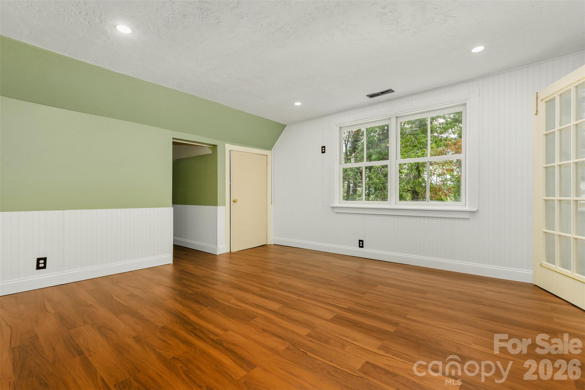 100 Cannon Drive Property Photo 34