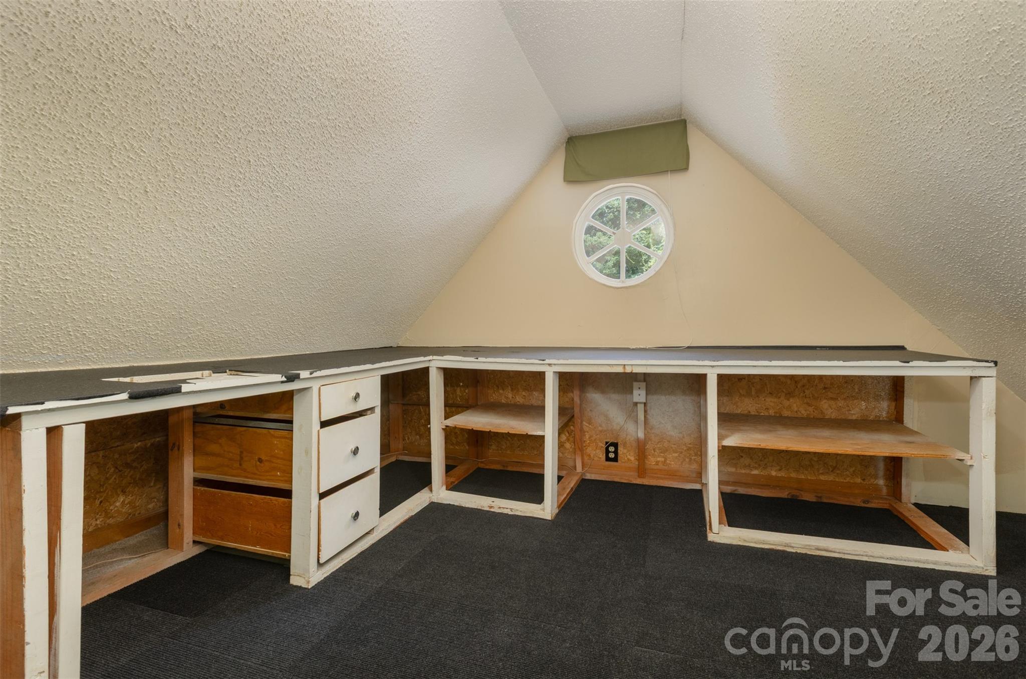 100 Cannon Drive Property Photo 39
