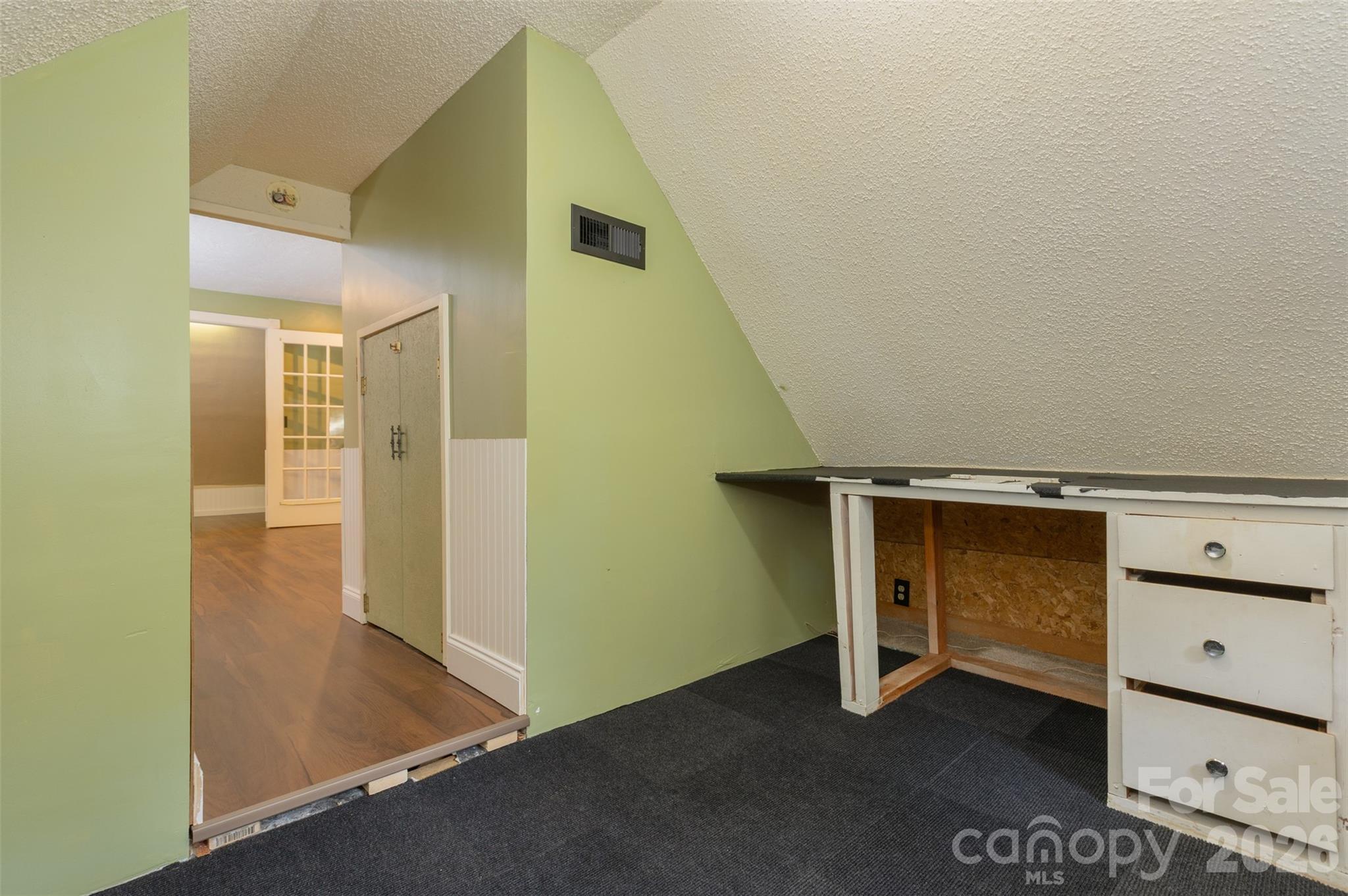 100 Cannon Drive Property Photo 40