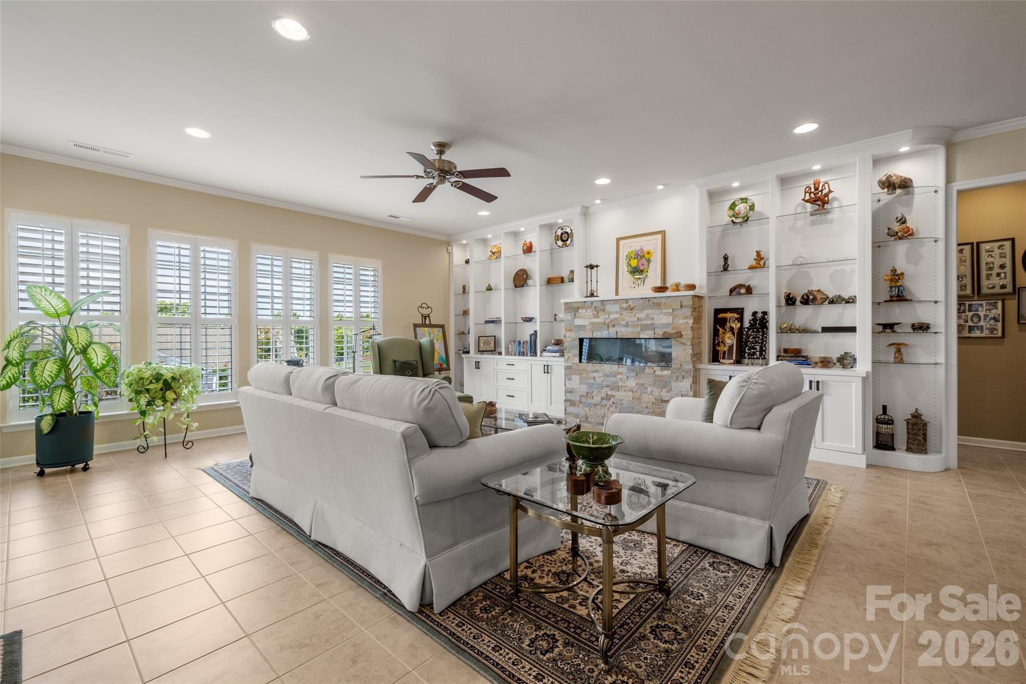 5010 Olympic Court Property Photo 13