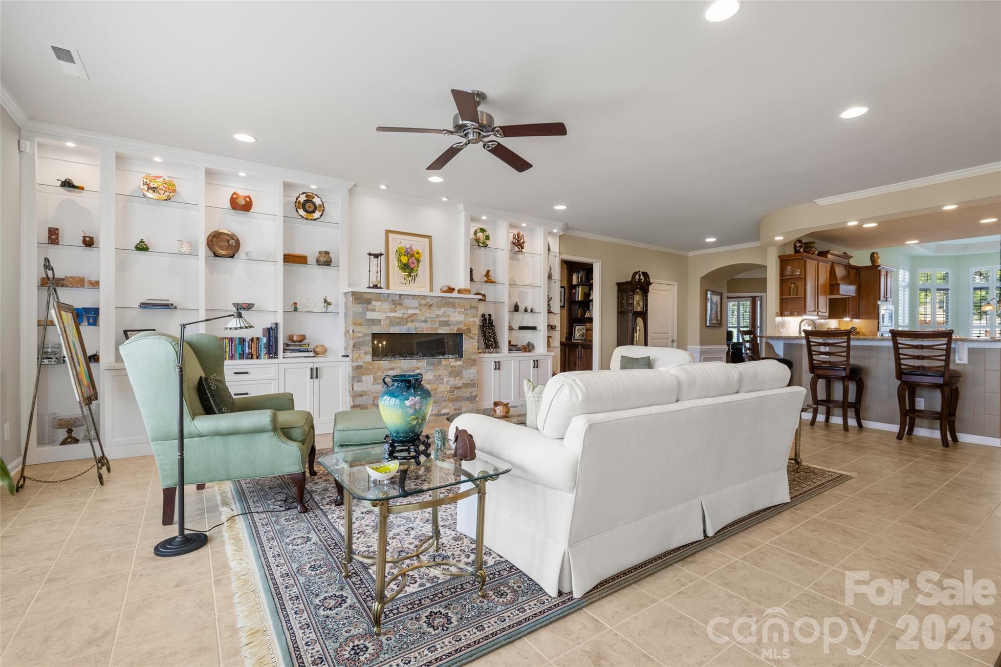5010 Olympic Court Property Photo 14