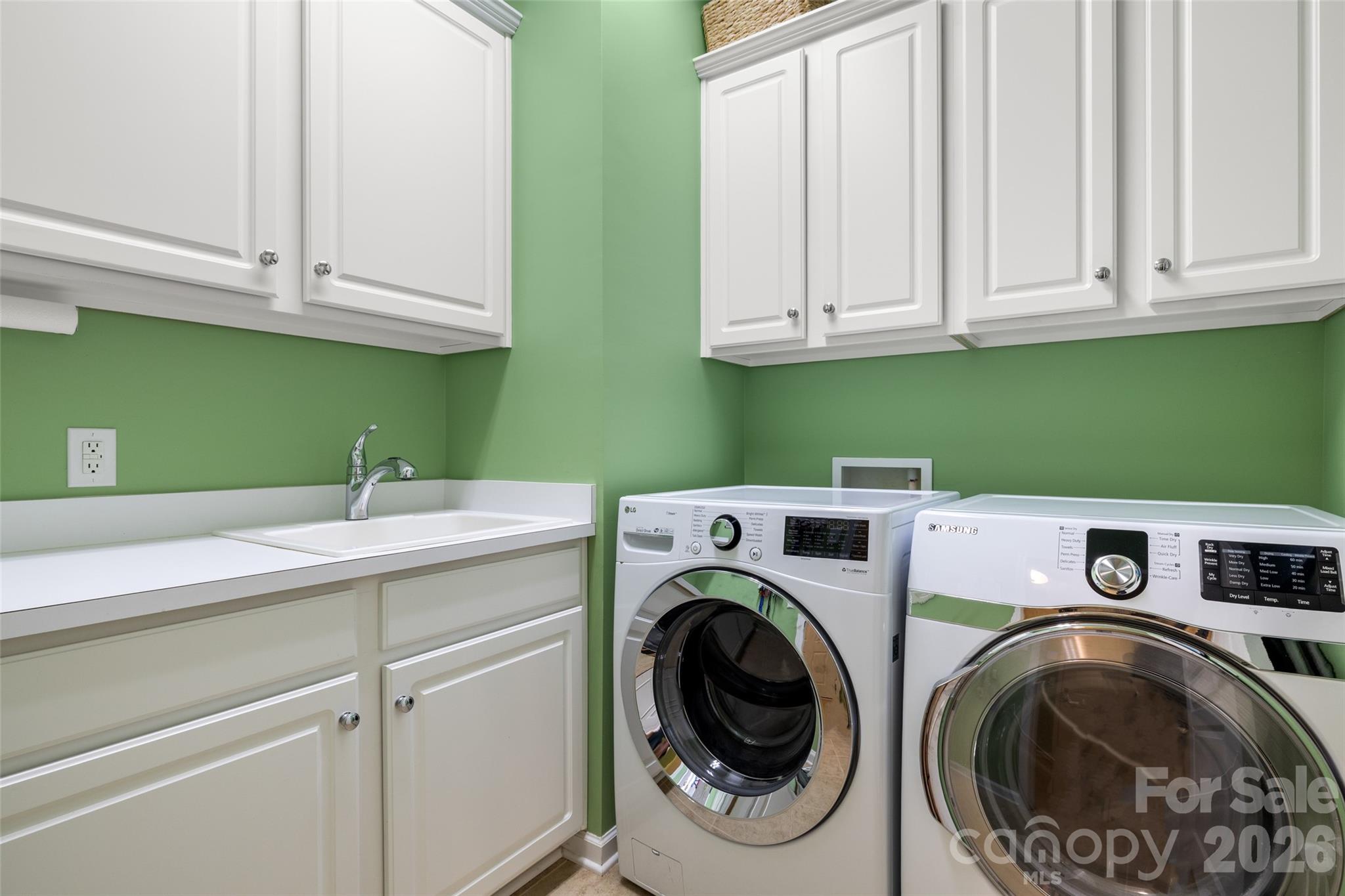 5010 Olympic Court Property Photo 30