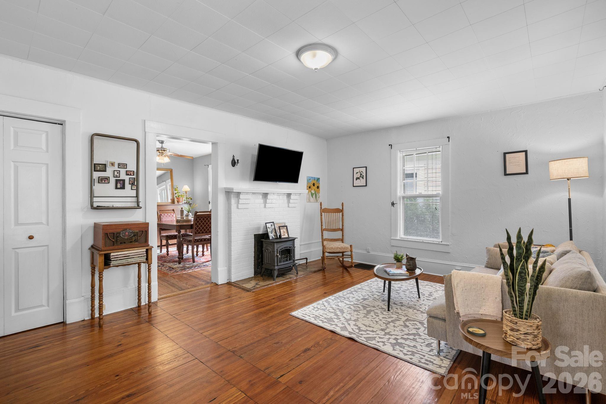 60 Annandale Avenue Property Photo 8
