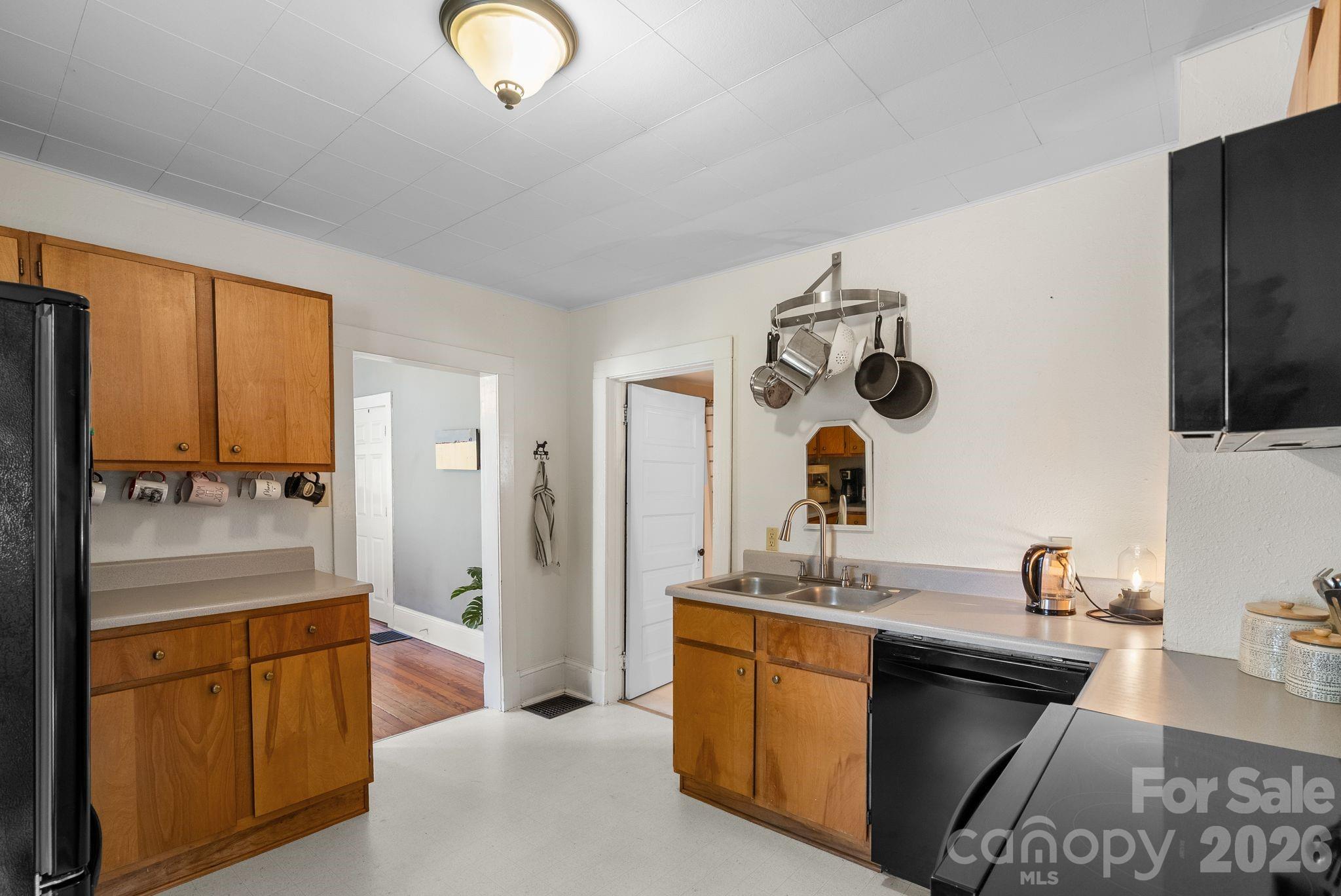 60 Annandale Avenue Property Photo 13