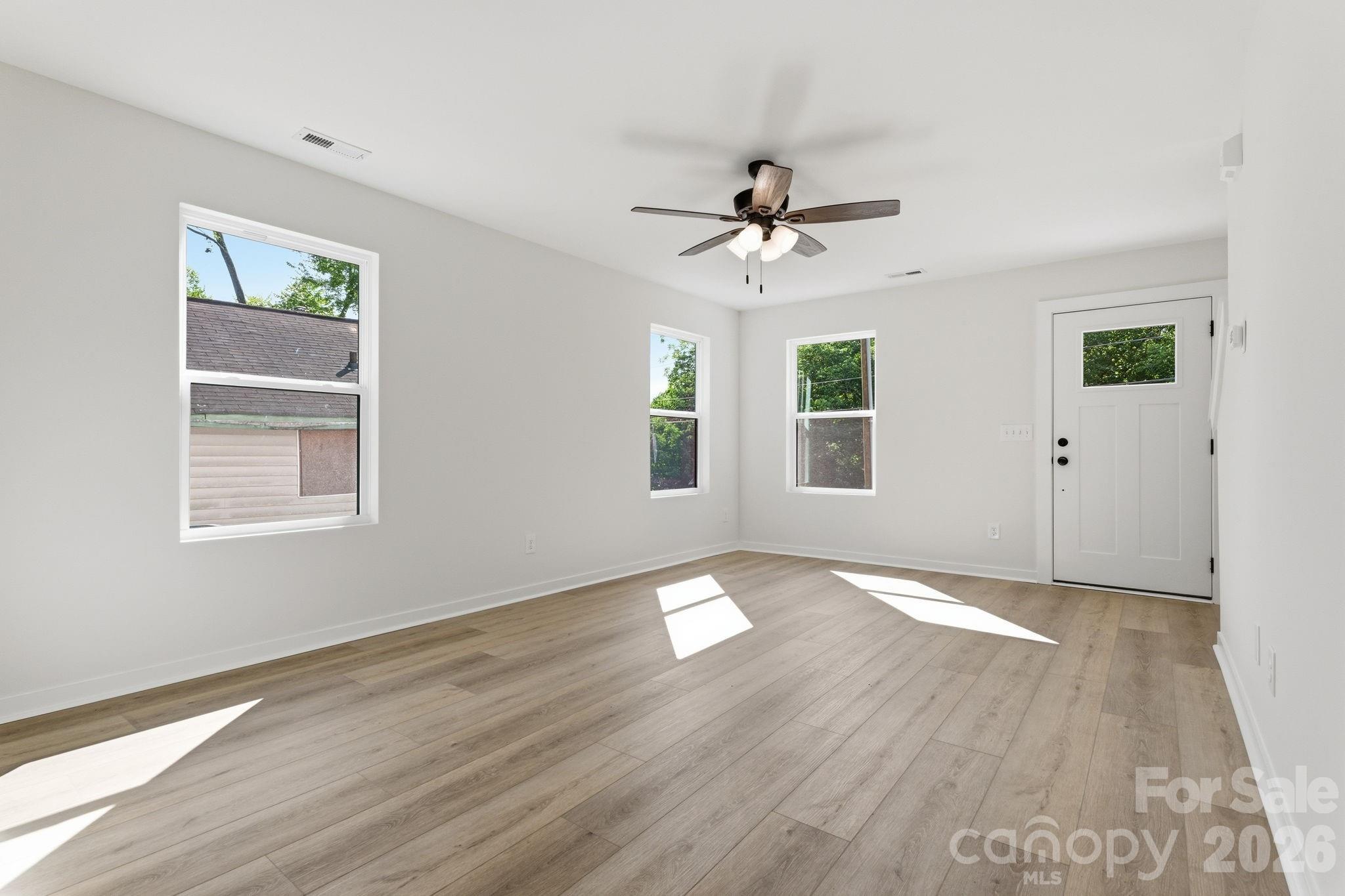 53 Young Avenue Property Photo 5