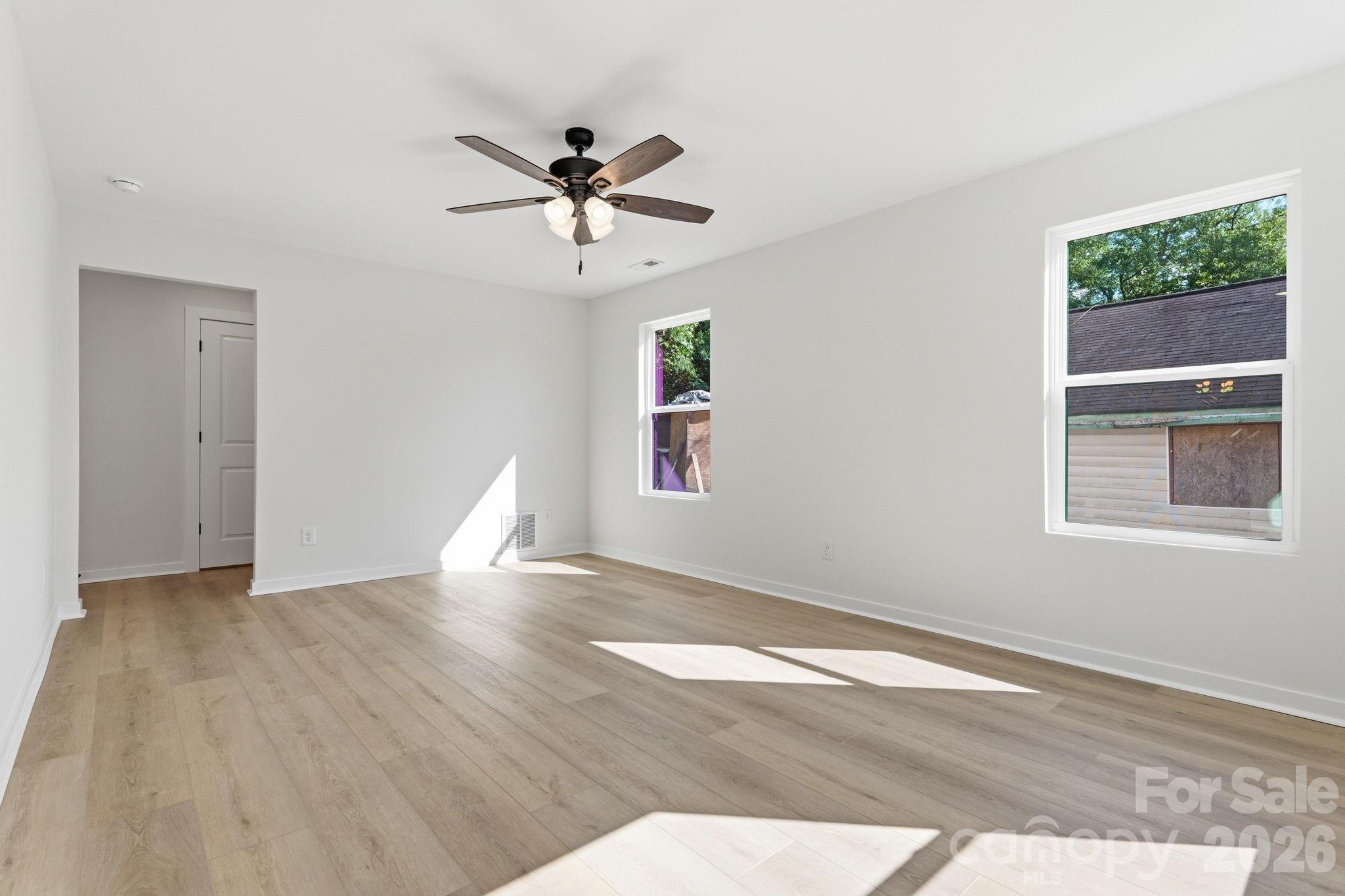 53 Young Avenue Property Photo 6