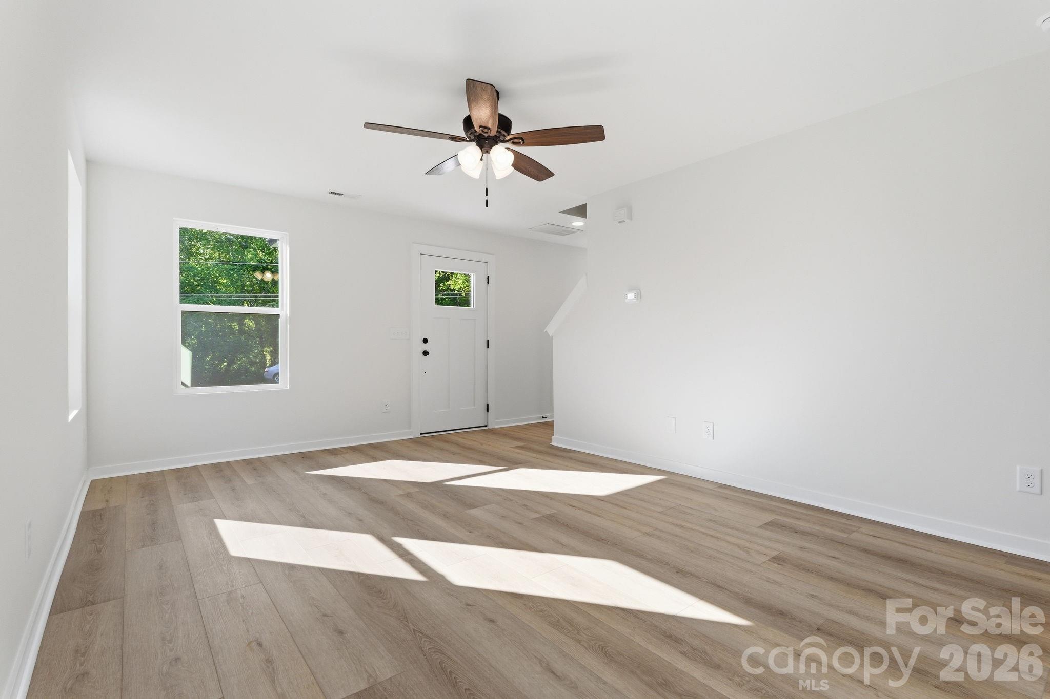 53 Young Avenue Property Photo 8