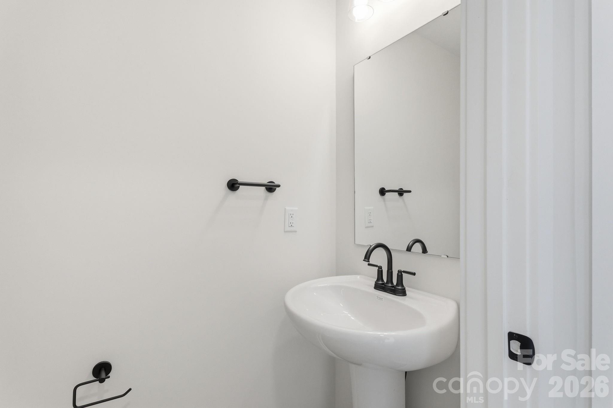 53 Young Avenue Property Photo 16