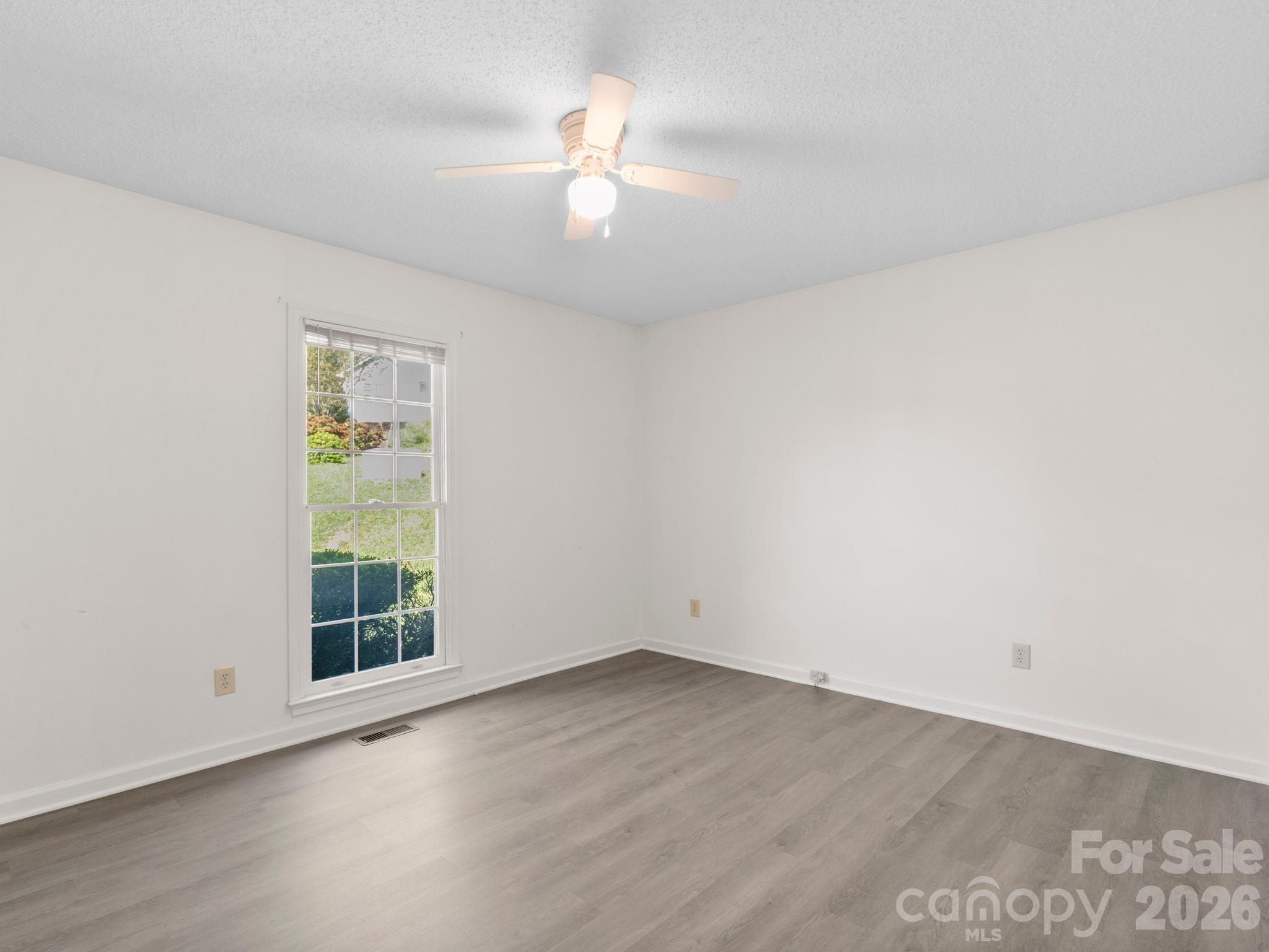 1 Strathmore Drive Property Photo 24