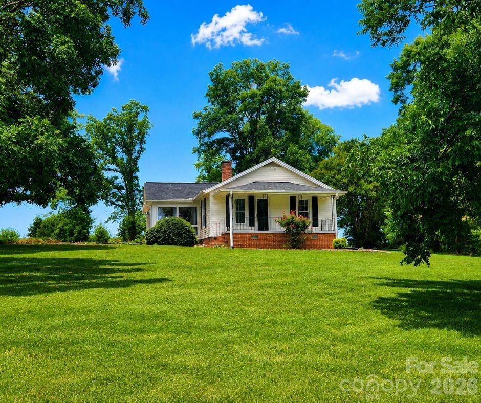 1209 Requa Road Property Photo 1
