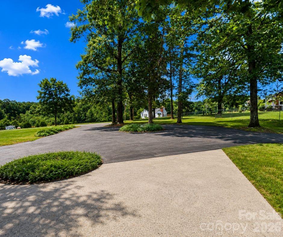 1209 Requa Road Property Photo 9