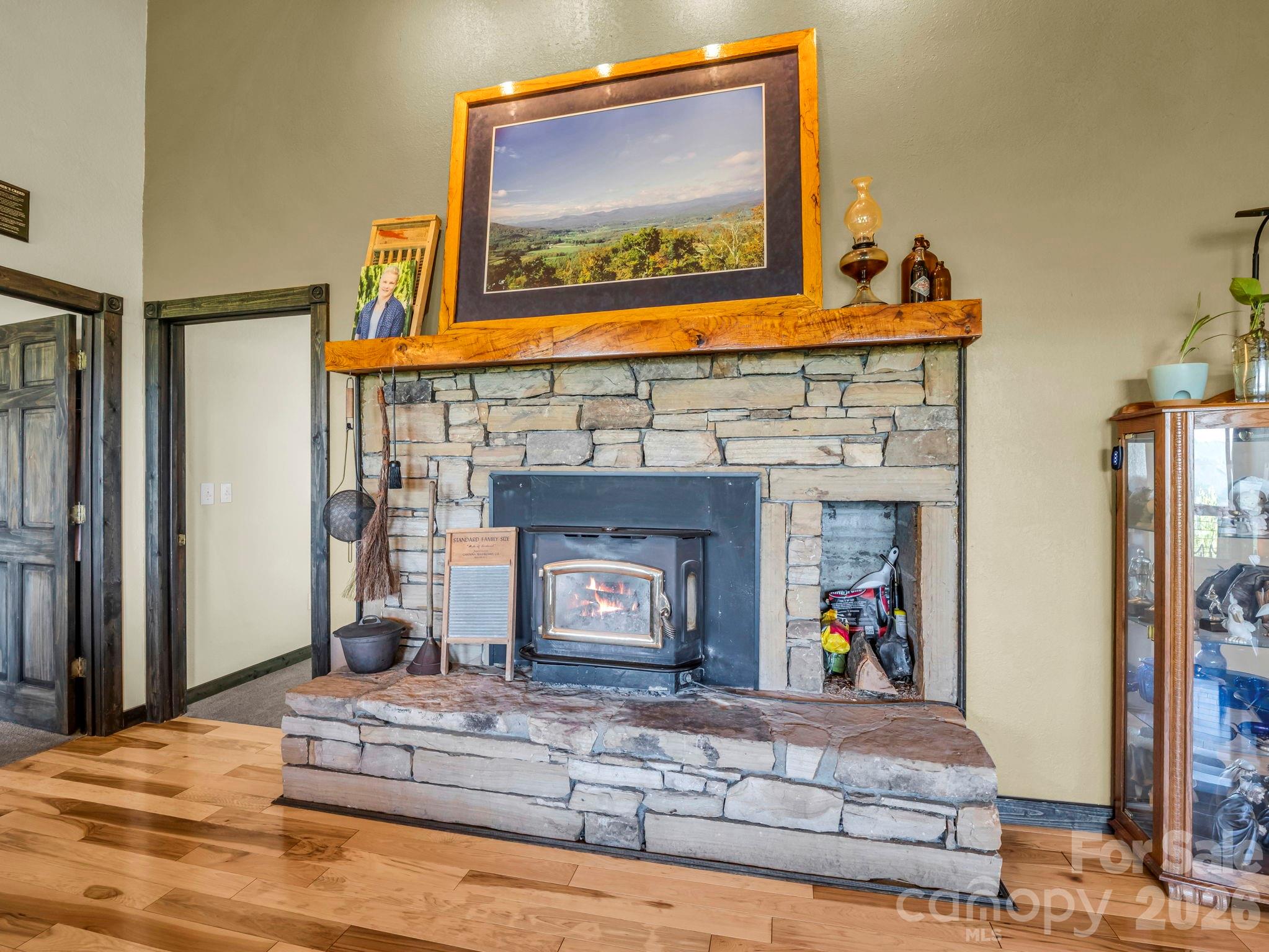 1025 Jeter Mountain Road Property Photo 6