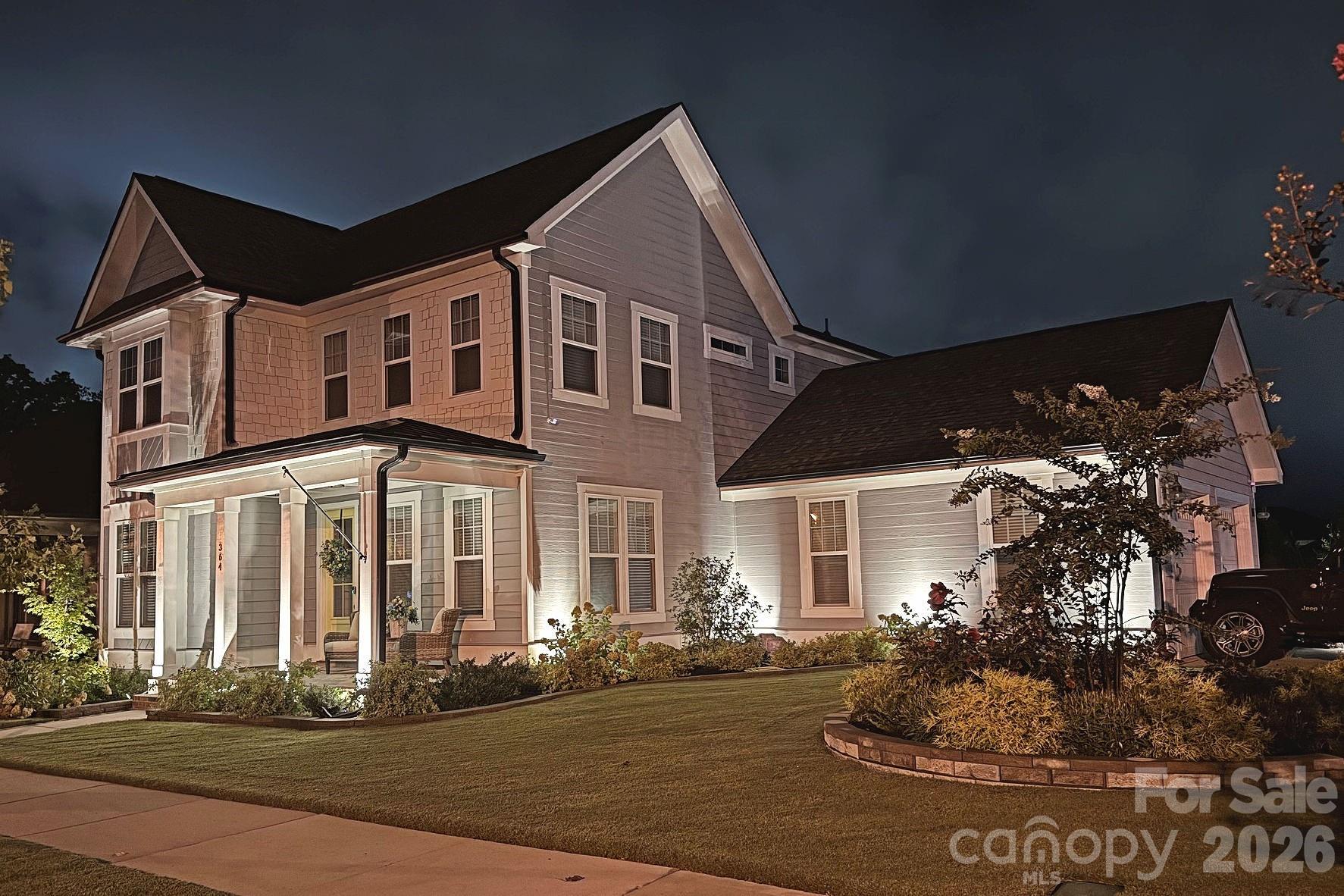364 Luray Way Property Photo 2
