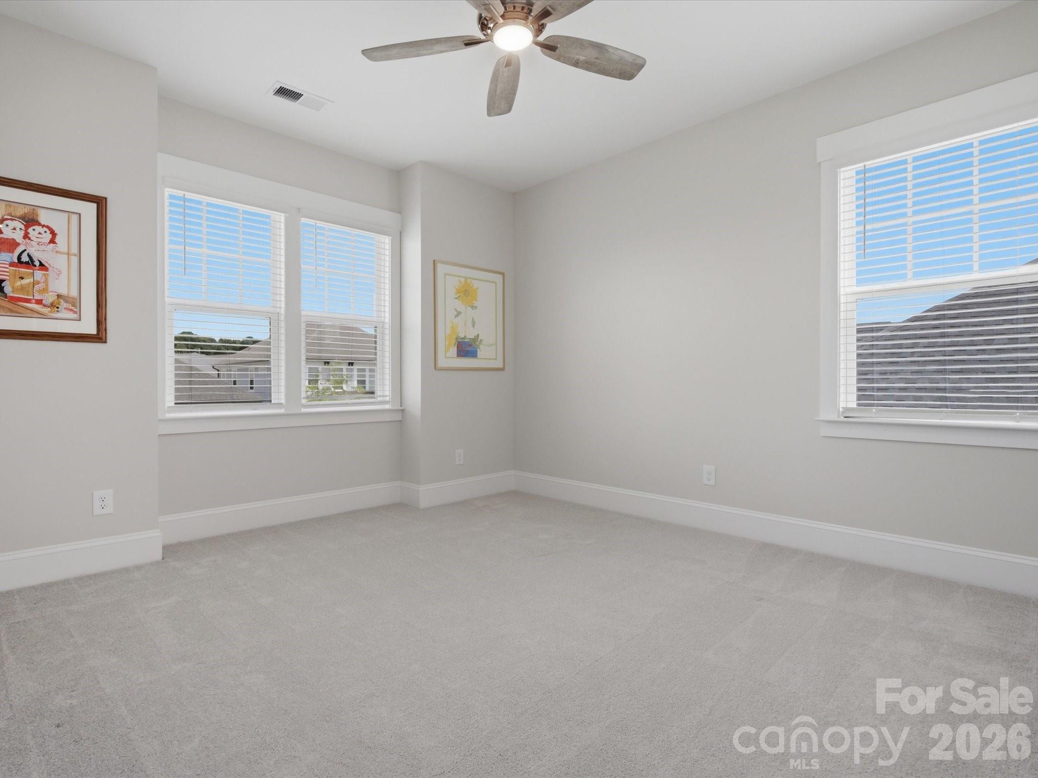 364 Luray Way Property Photo 26