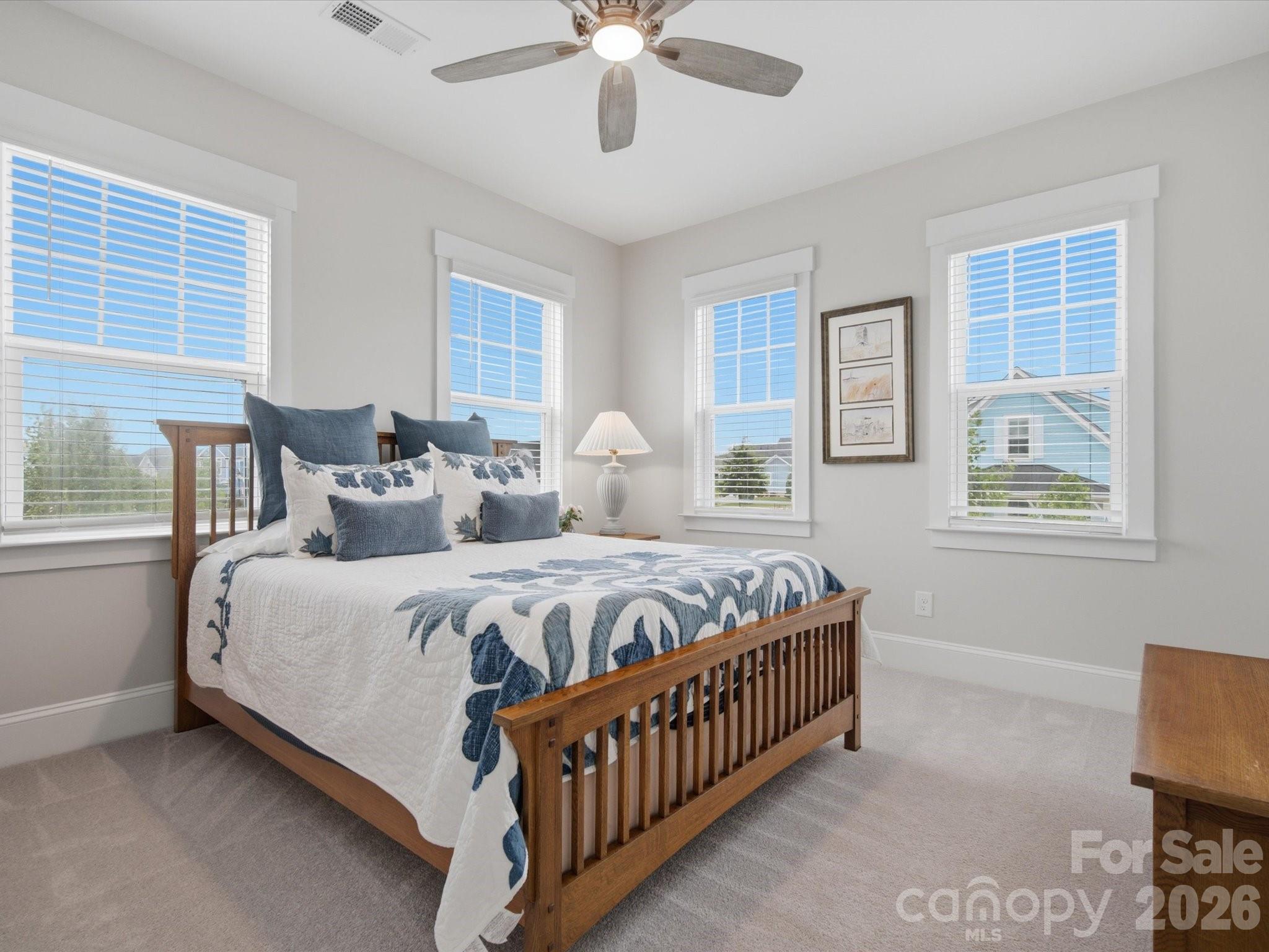 364 Luray Way Property Photo 27