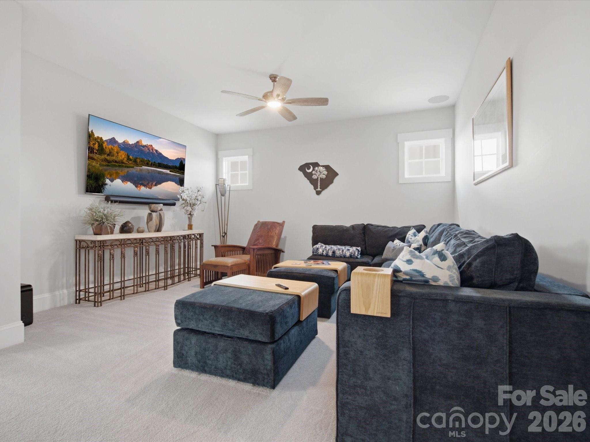 364 Luray Way Property Photo 30