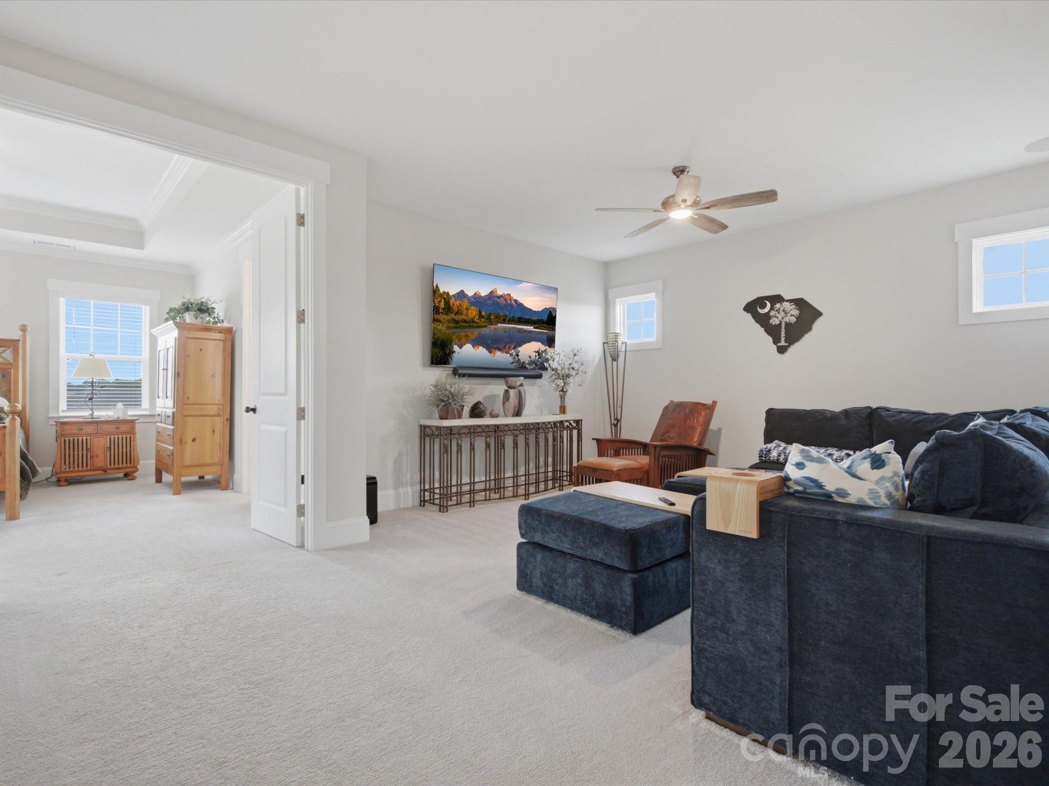 364 Luray Way Property Photo 31