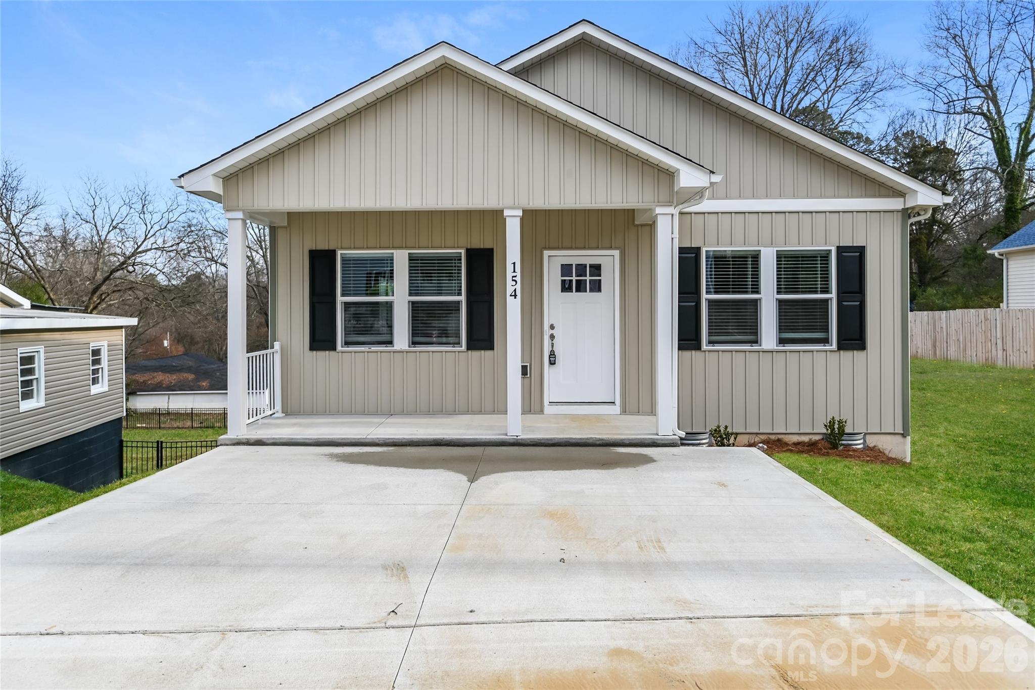 154 Mckinnon Avenue Property Photo 1