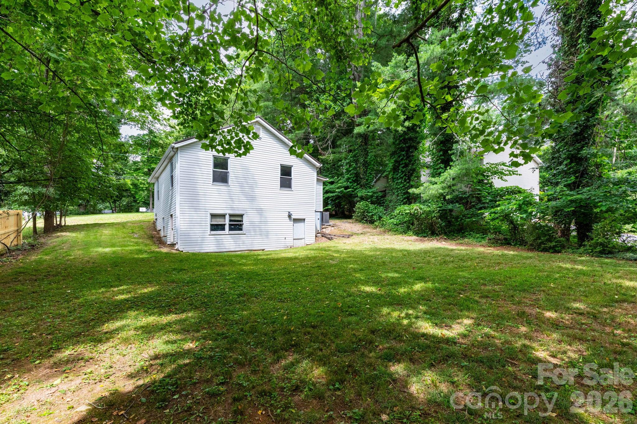 129 Shelburne Road Property Photo 4