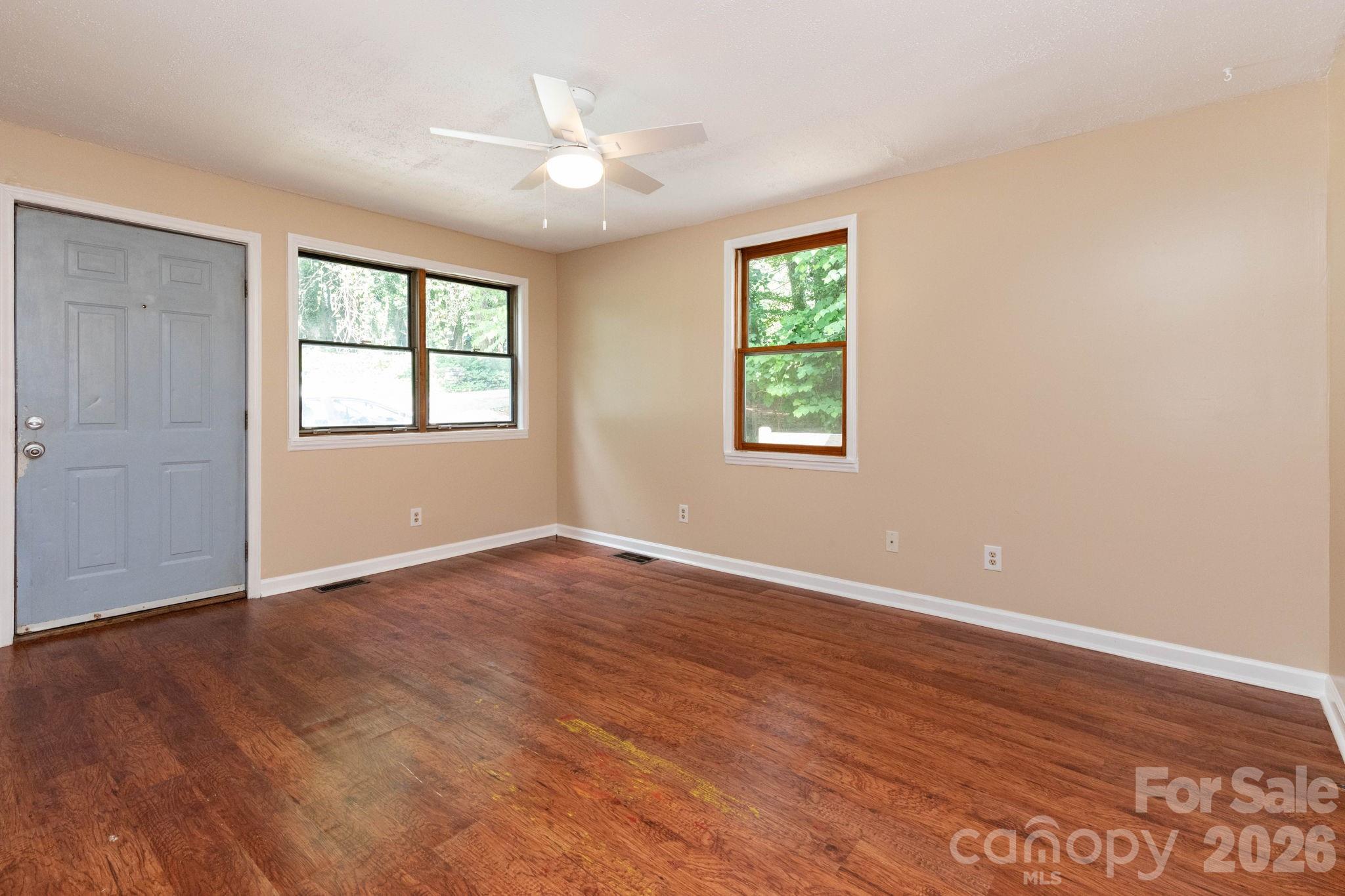129 Shelburne Road Property Photo 5