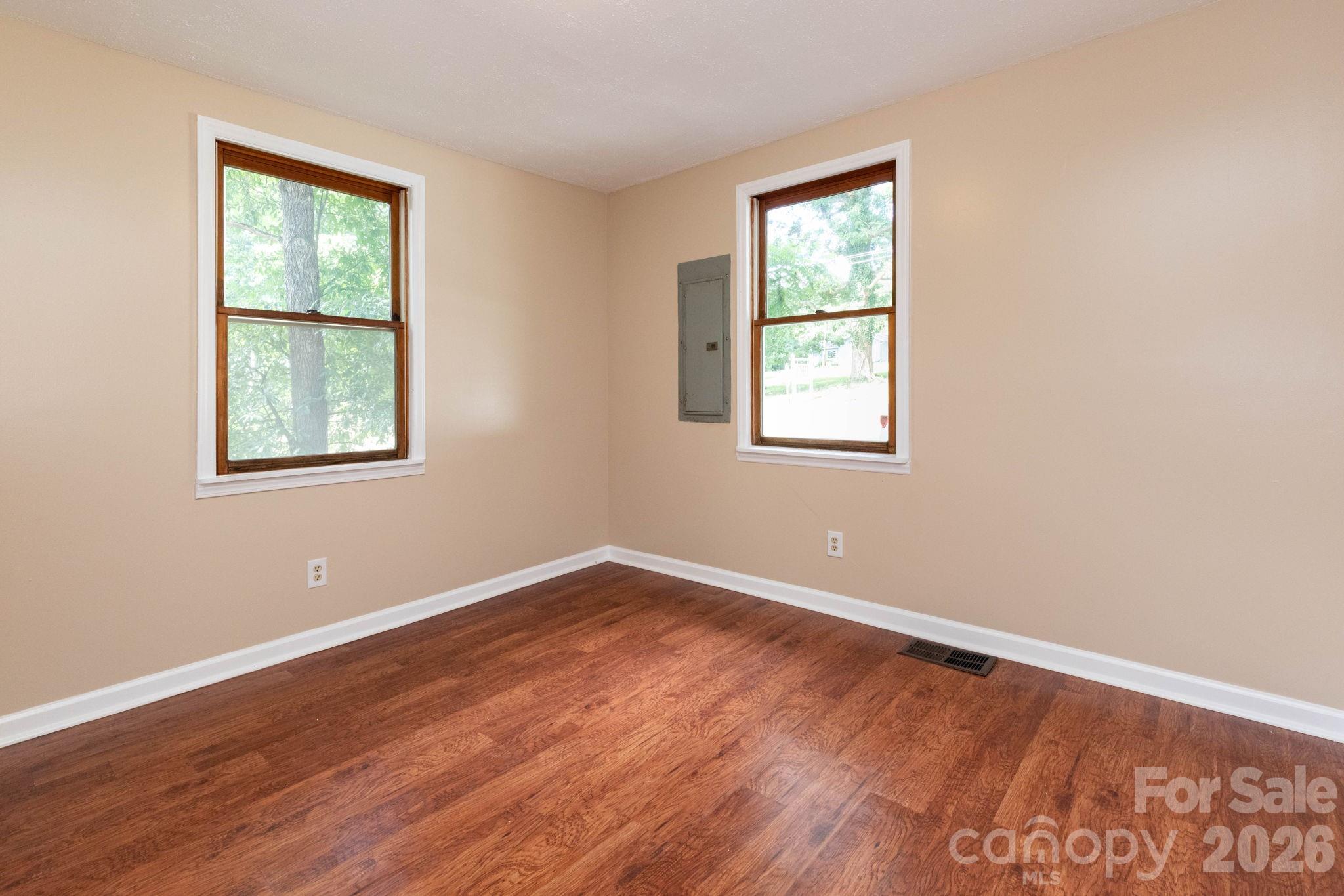 129 Shelburne Road Property Photo 16