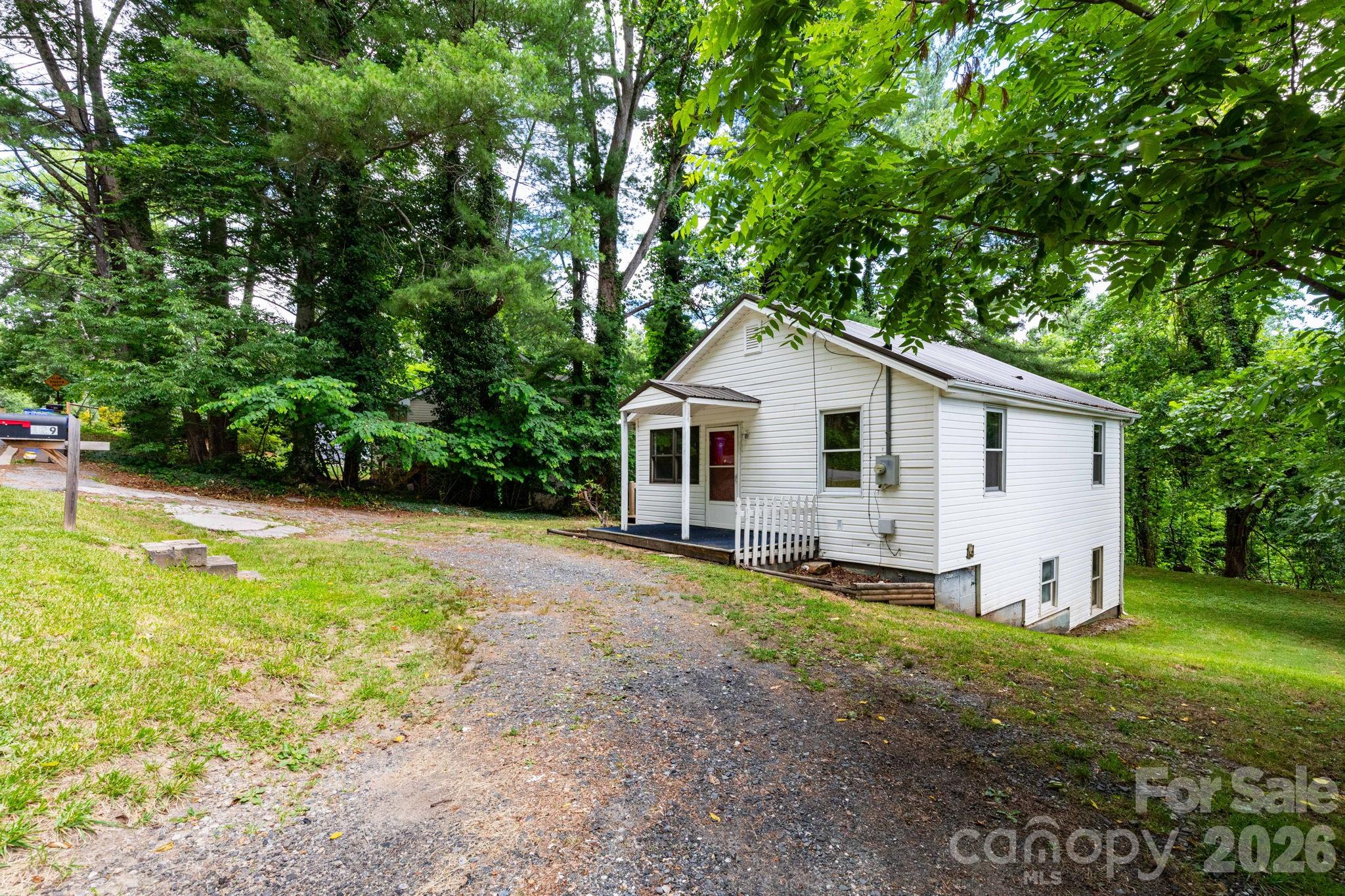 129 Shelburne Road Property Photo 24