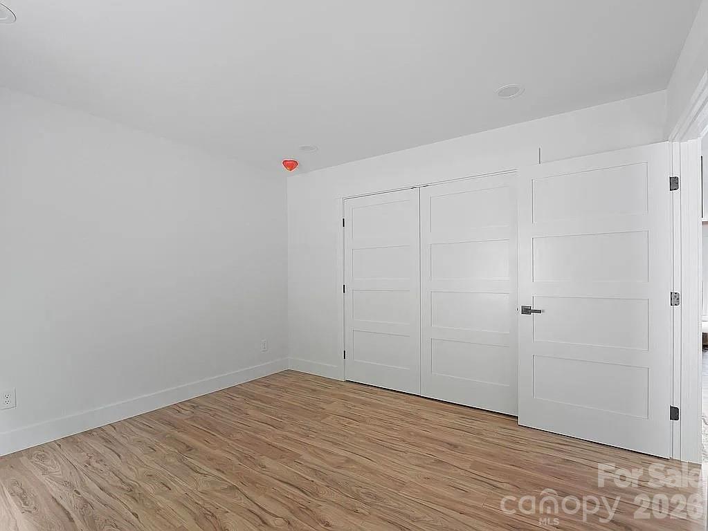 384 Cascada Vista Drive Property Photo 23