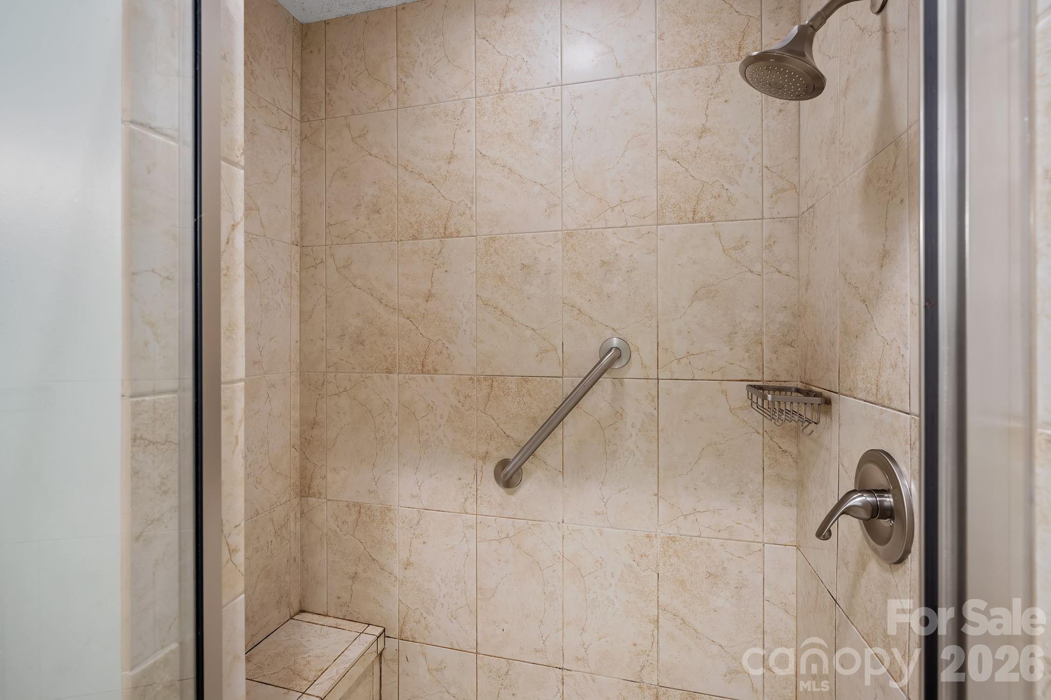 52 Clubside Drive Property Photo 21