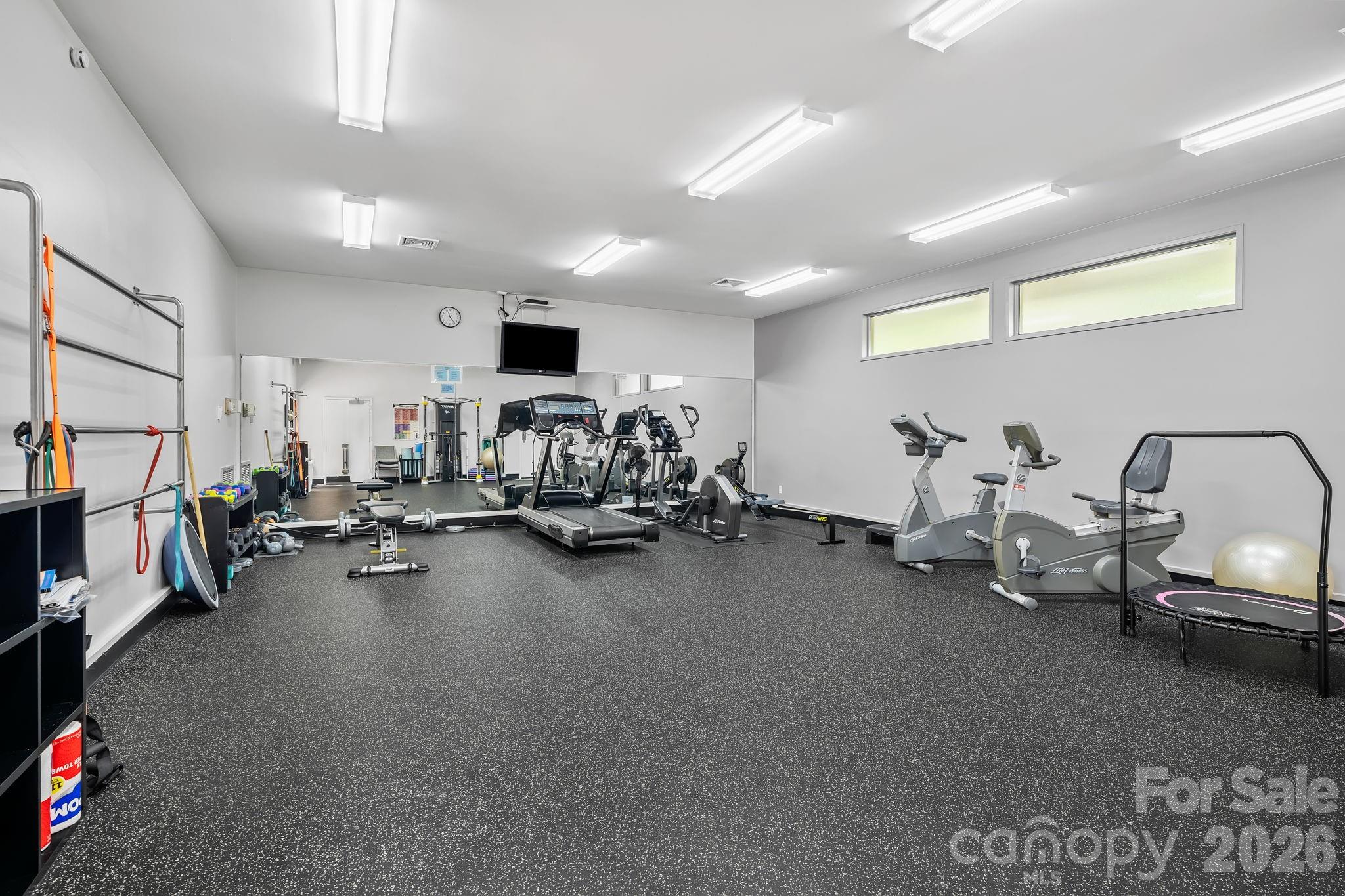 52 Clubside Drive Property Photo 36