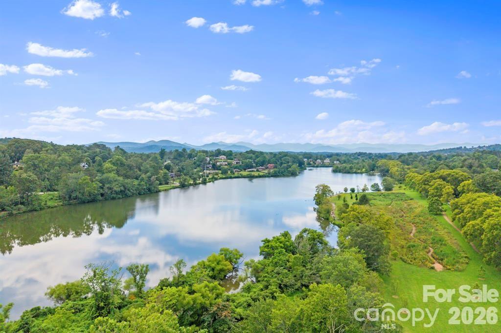 52 Clubside Drive Property Photo 48