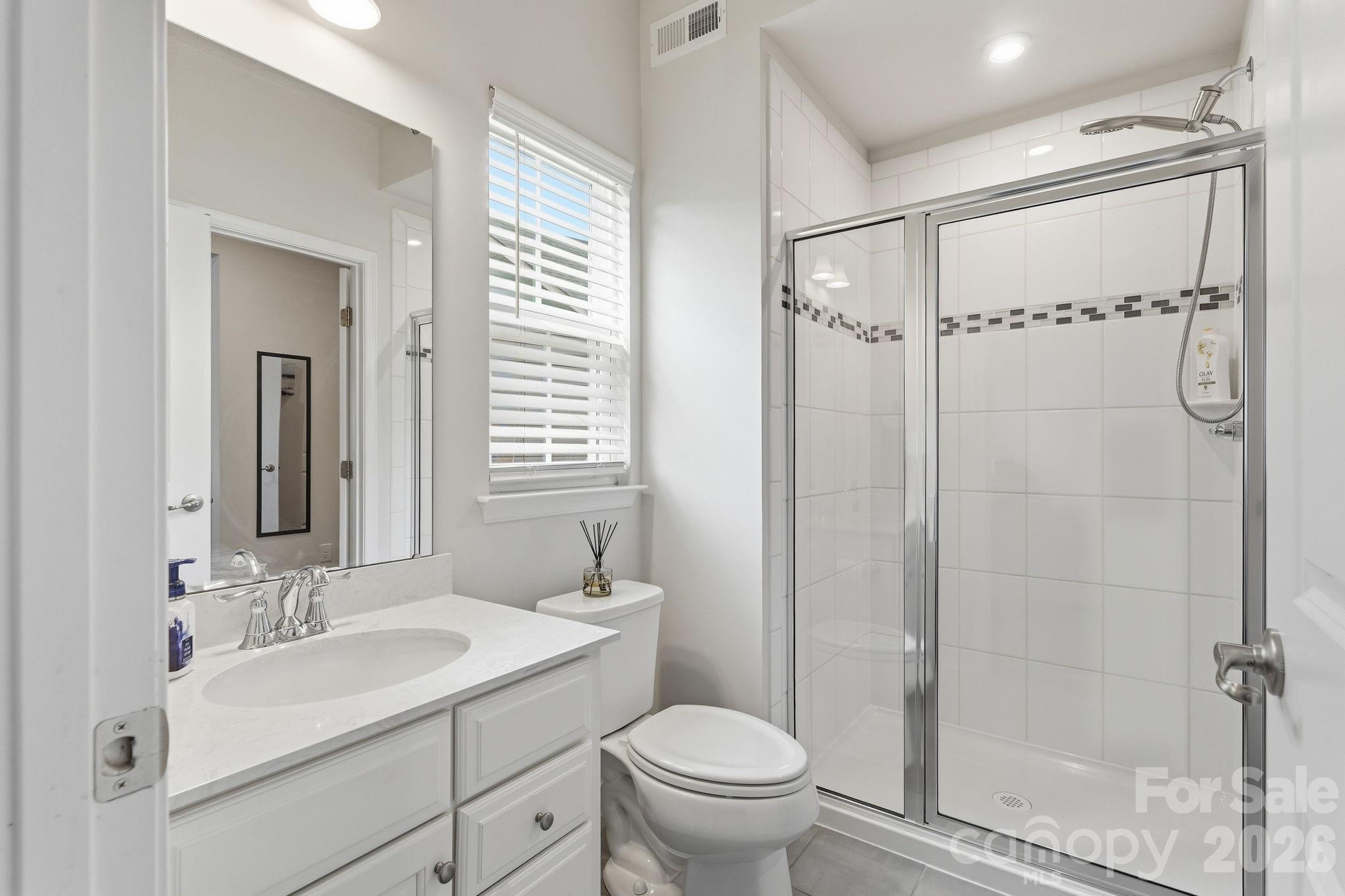 1848 Scarbrough Circle Property Photo 10