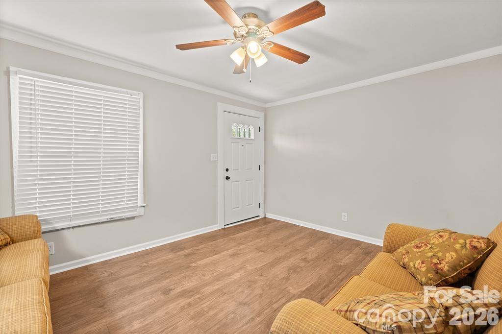 215 Keels Avenue Property Photo 6