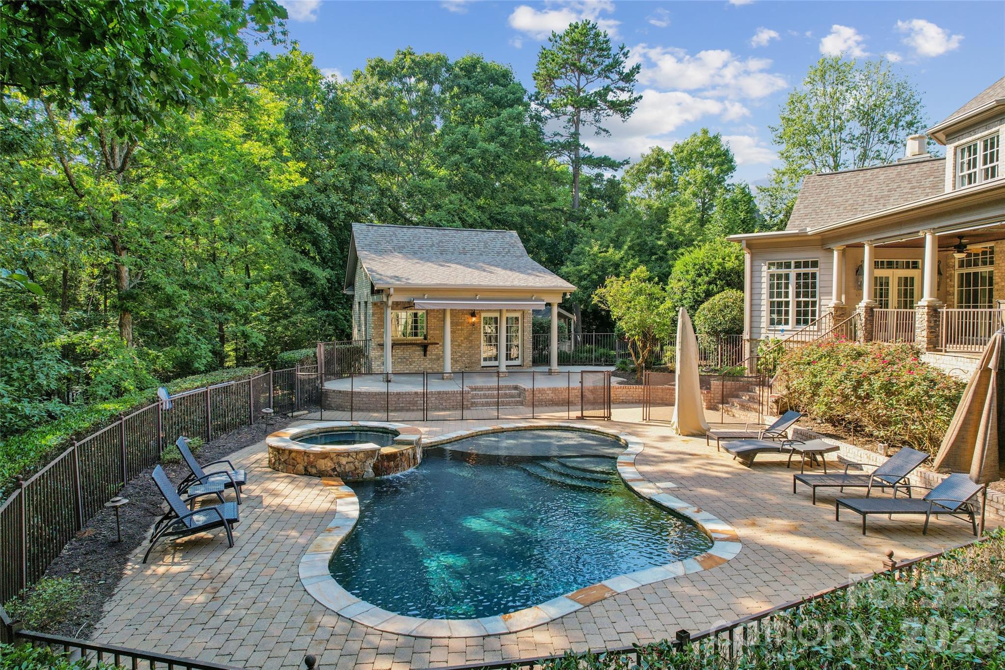 3637 Richwood Circle Property Photo 7