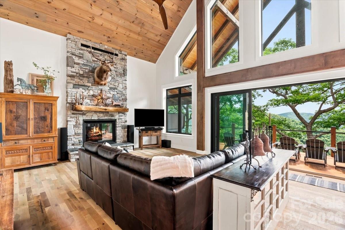 241 Ataya Trail Property Photo 11
