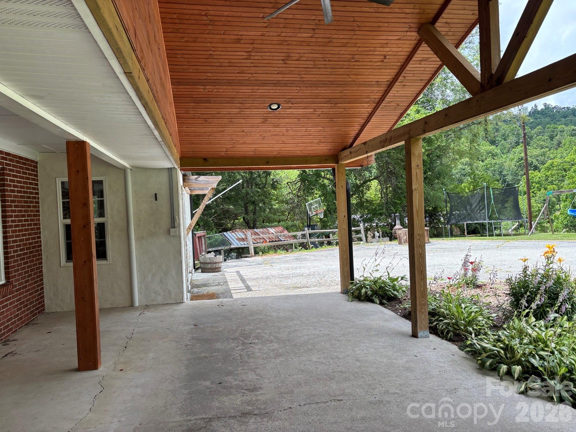 86 Jack Sullins Road Property Photo 3
