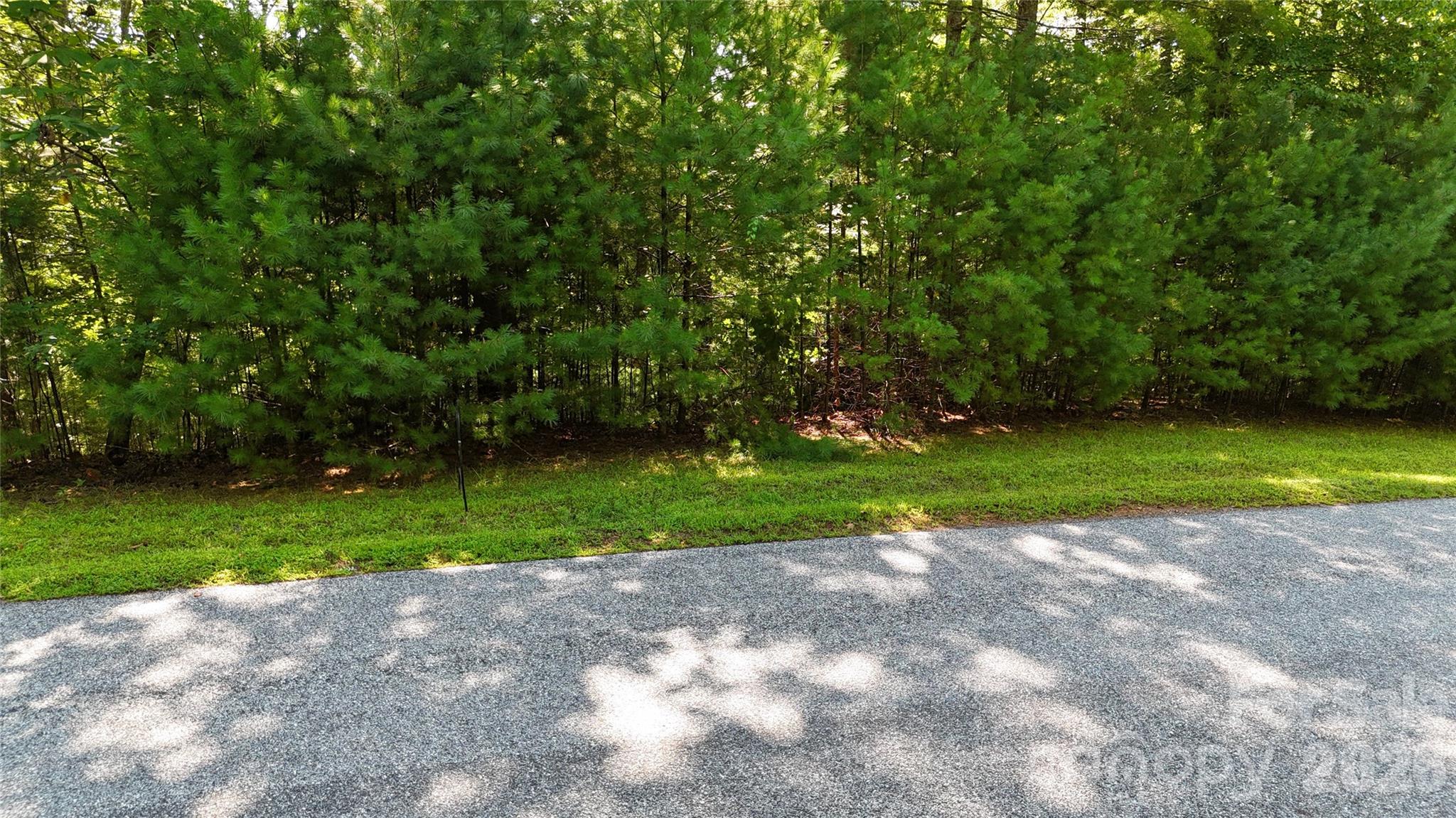 217 Larkhaven Drive 53-11 Property Photo 10