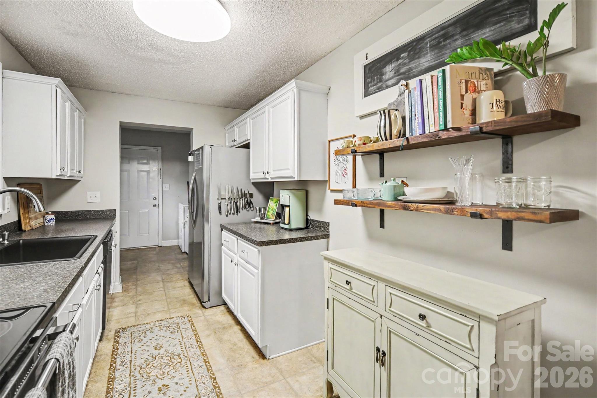 406 Nims Street Property Photo 11