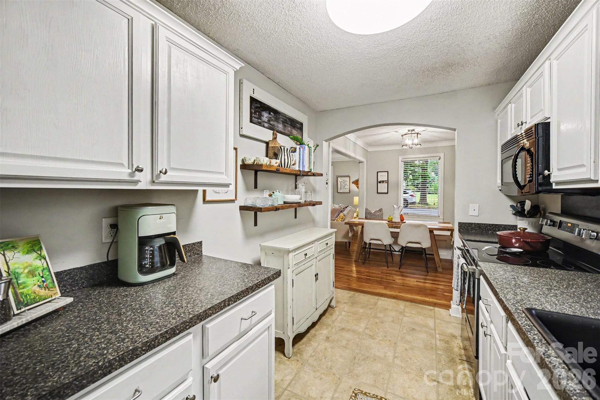 406 Nims Street Property Photo 13