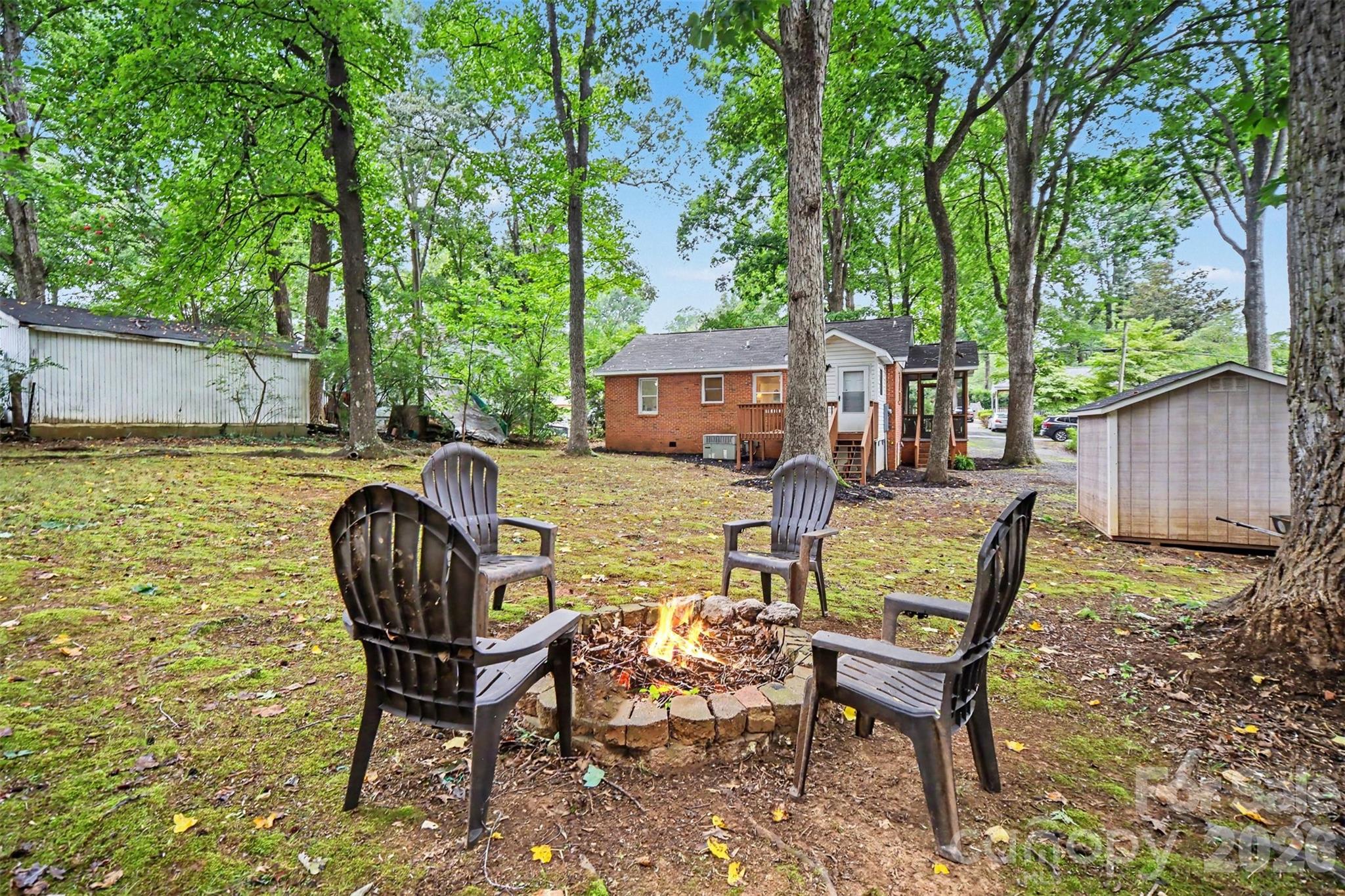 406 Nims Street Property Photo 28