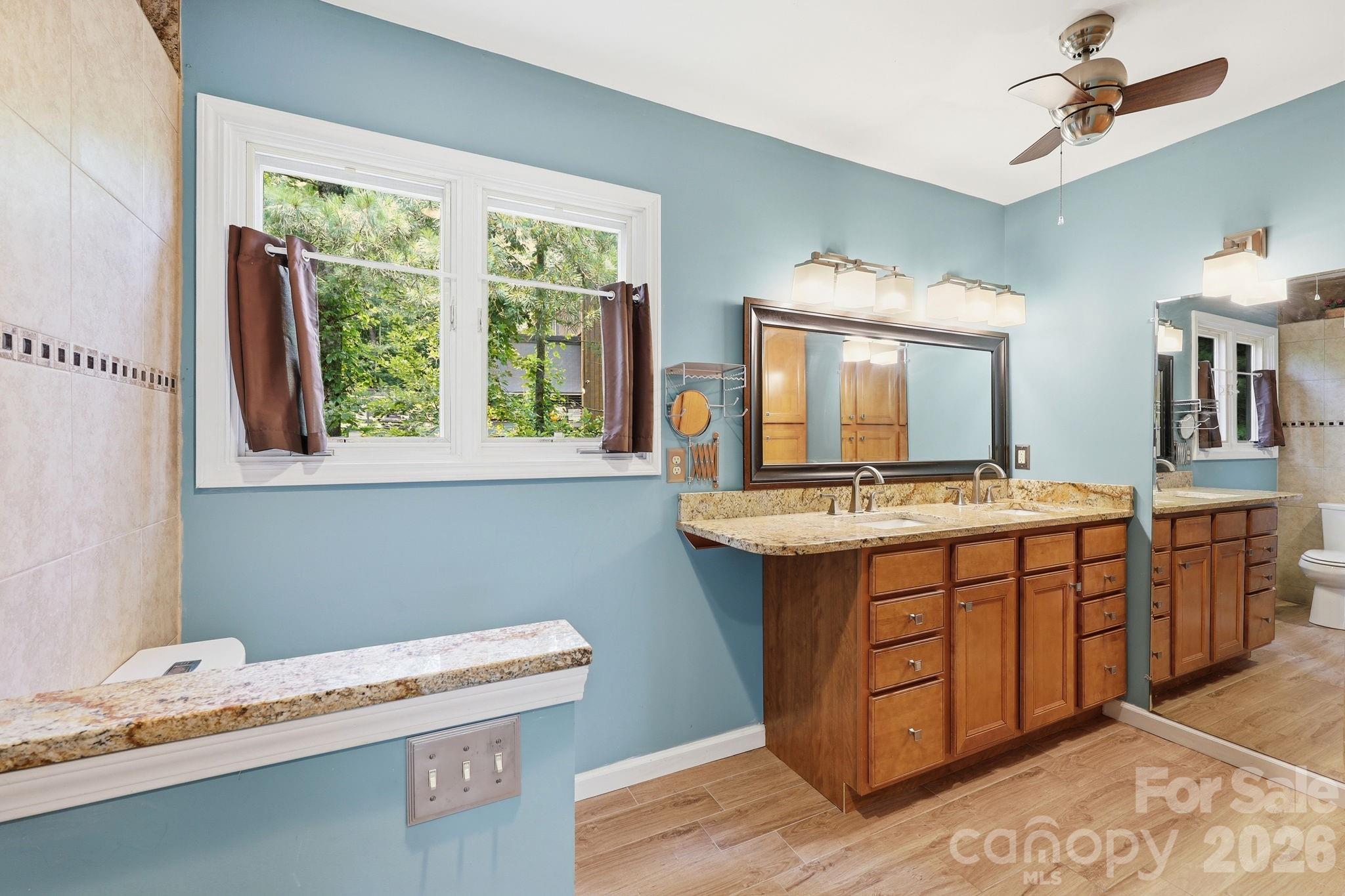 202 Riva Ridge Drive Property Photo 18