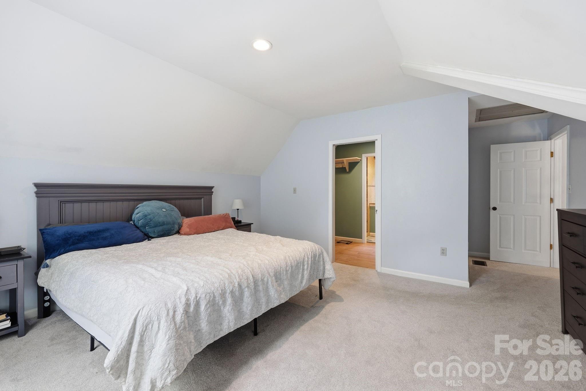 202 Riva Ridge Drive Property Photo 21