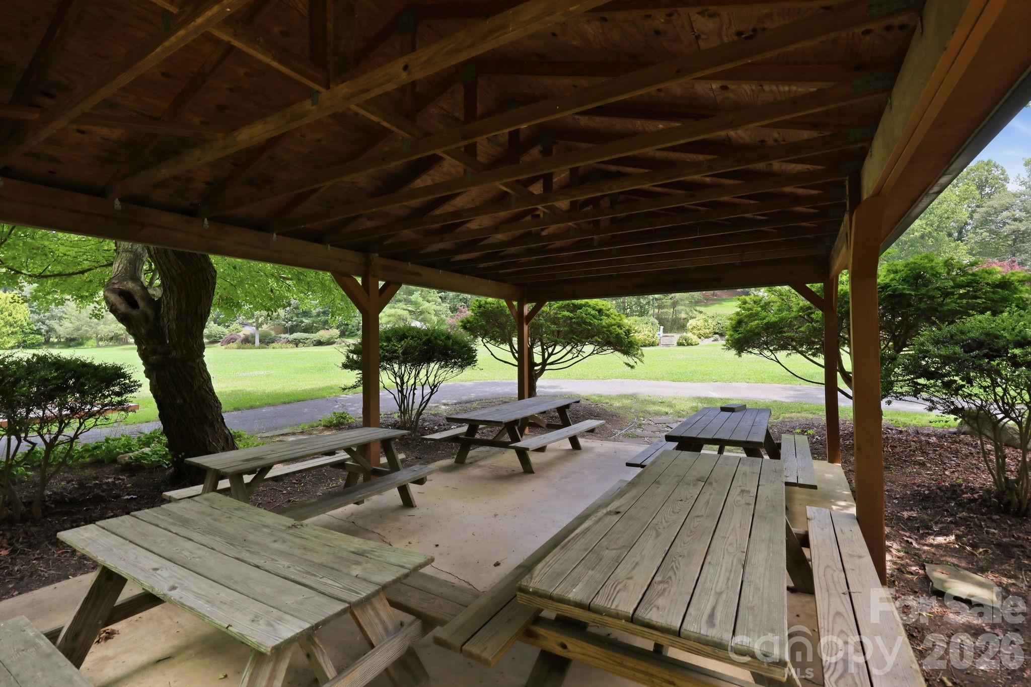 202 Riva Ridge Drive Property Photo 38