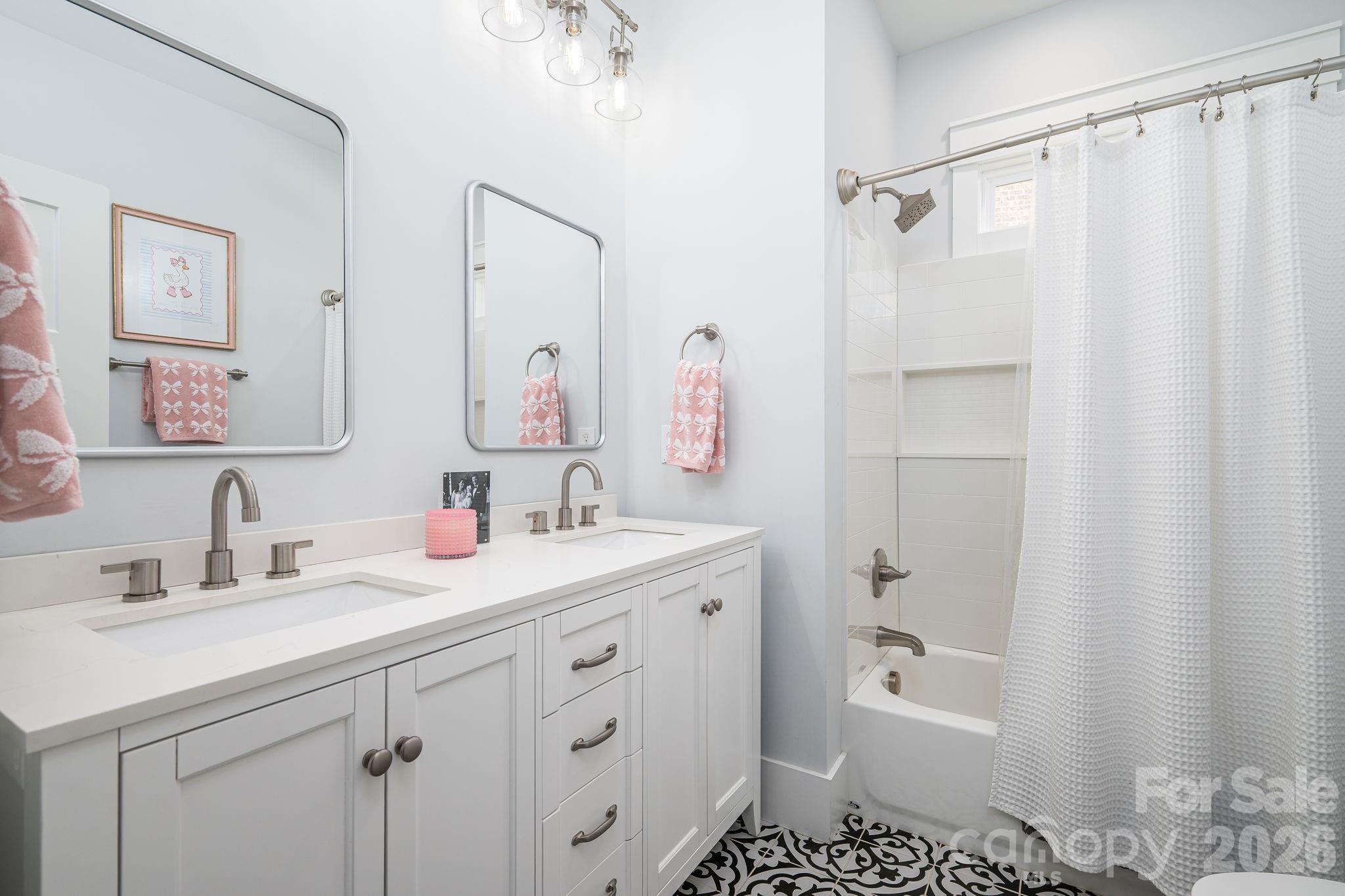 4282 Holly Circle Property Photo 23