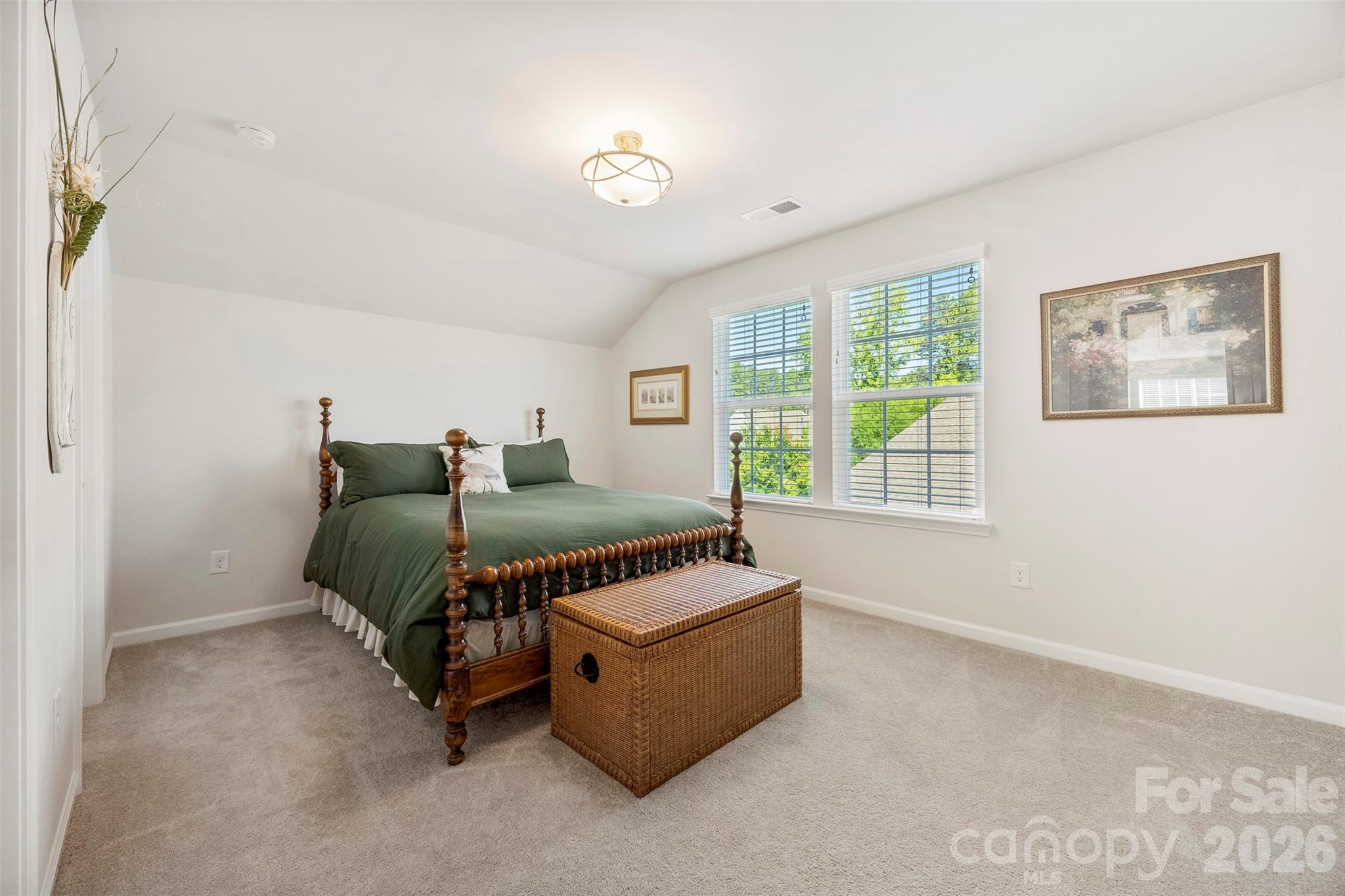 136 Picasso Trail Property Photo 31