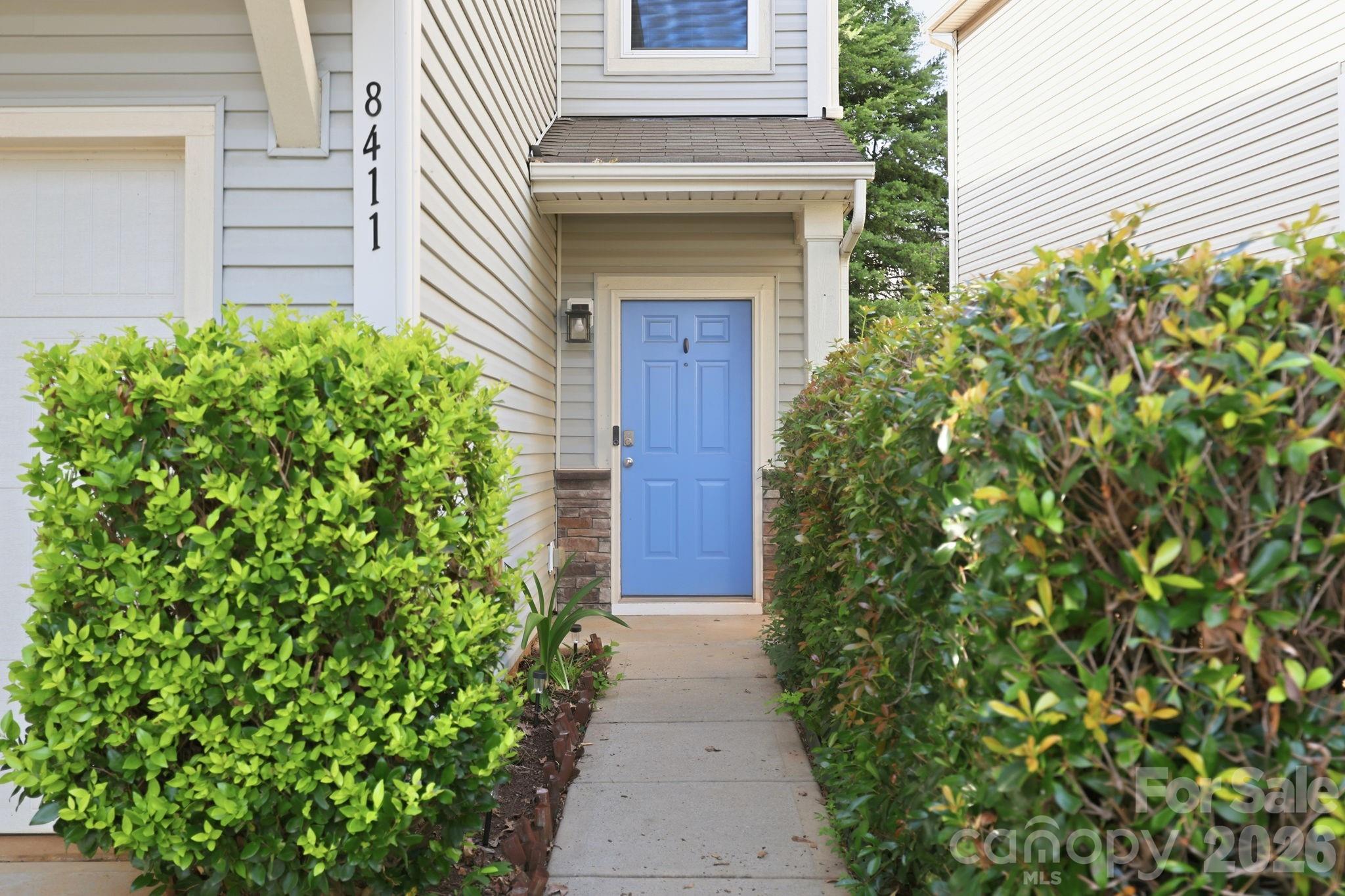 8411 Washoe Pine Lane Property Photo 4