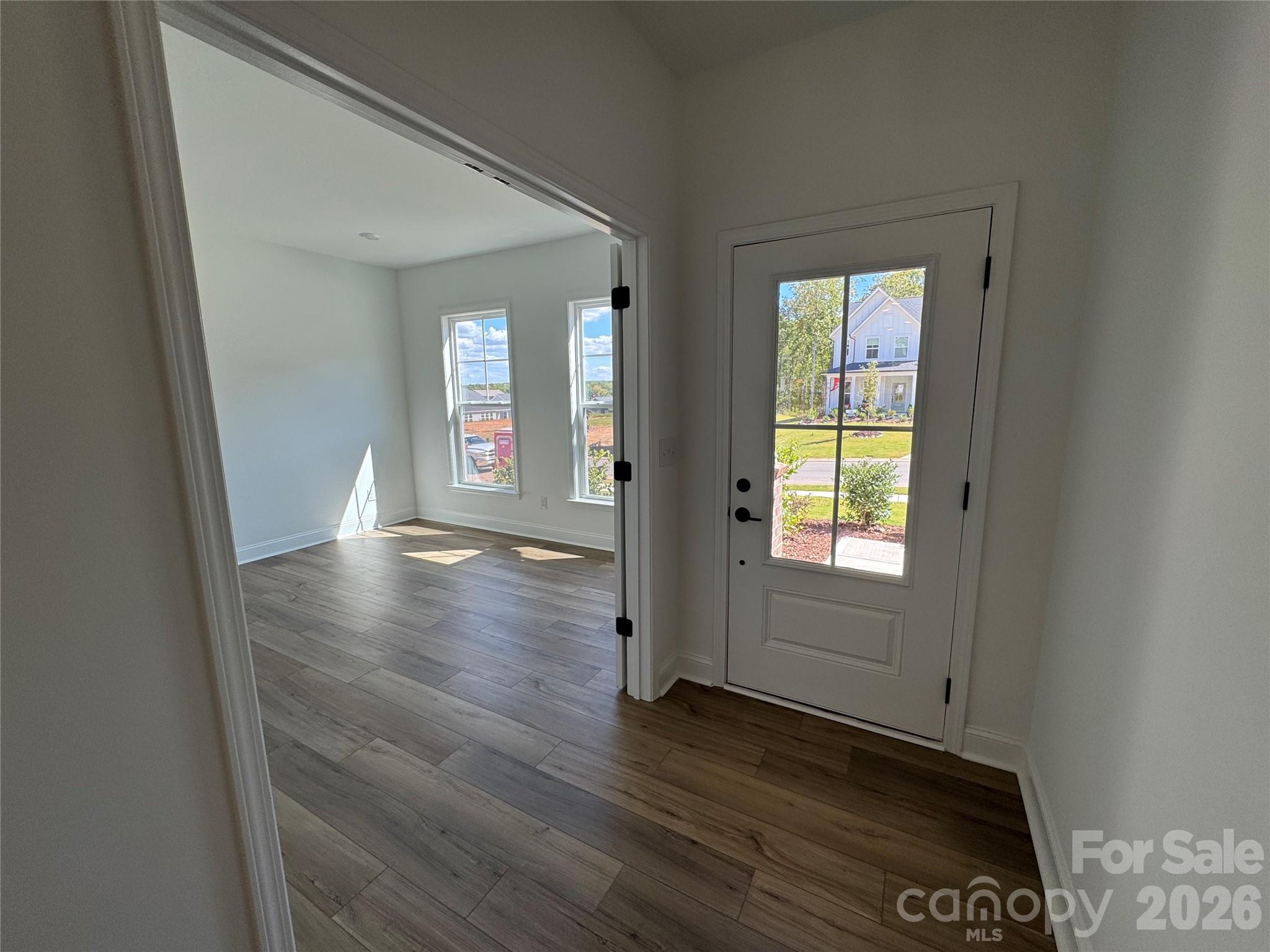 964 Kinship Drive Property Photo 4
