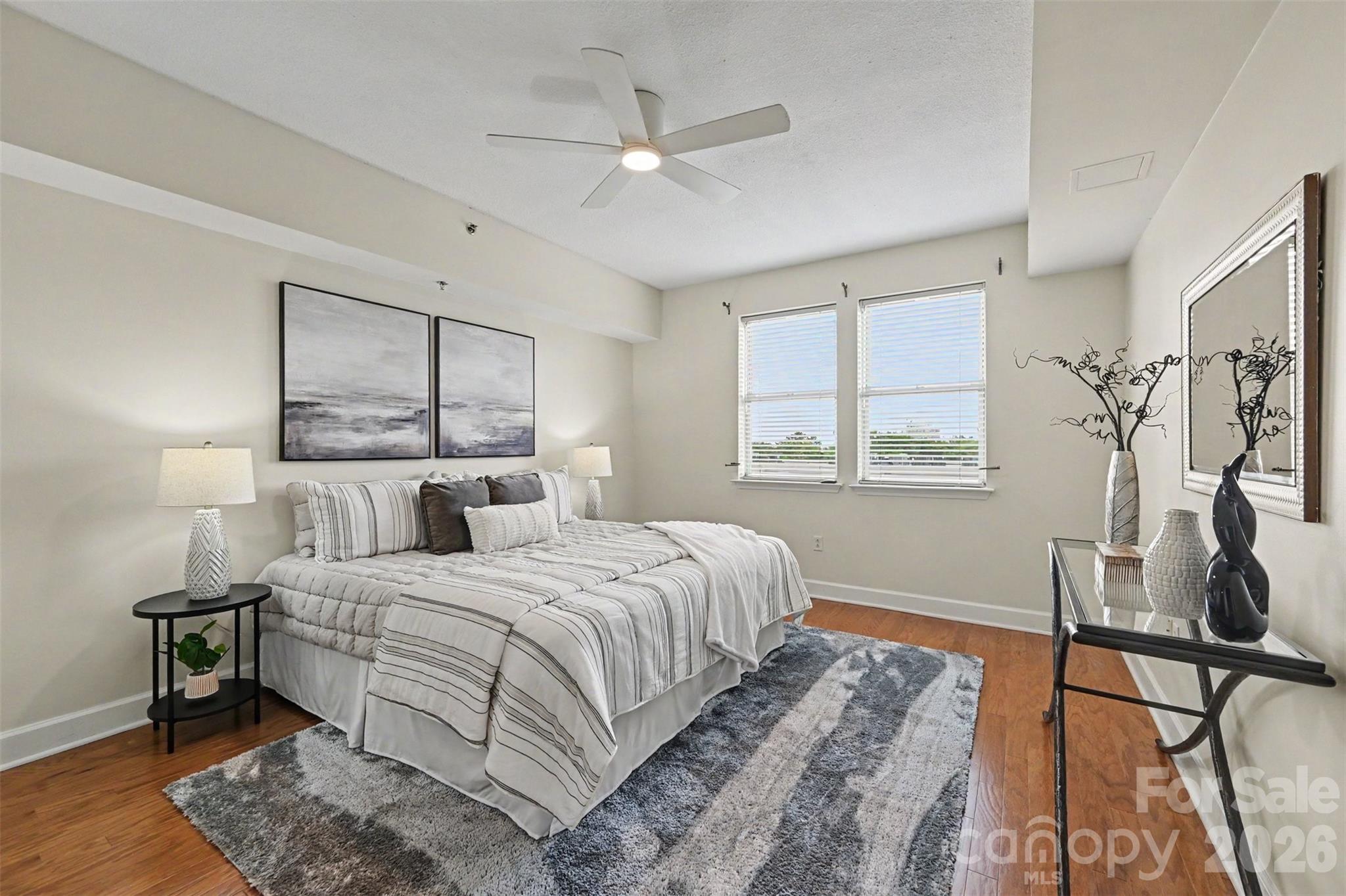 1315 East Boulevard 720 Property Photo 11