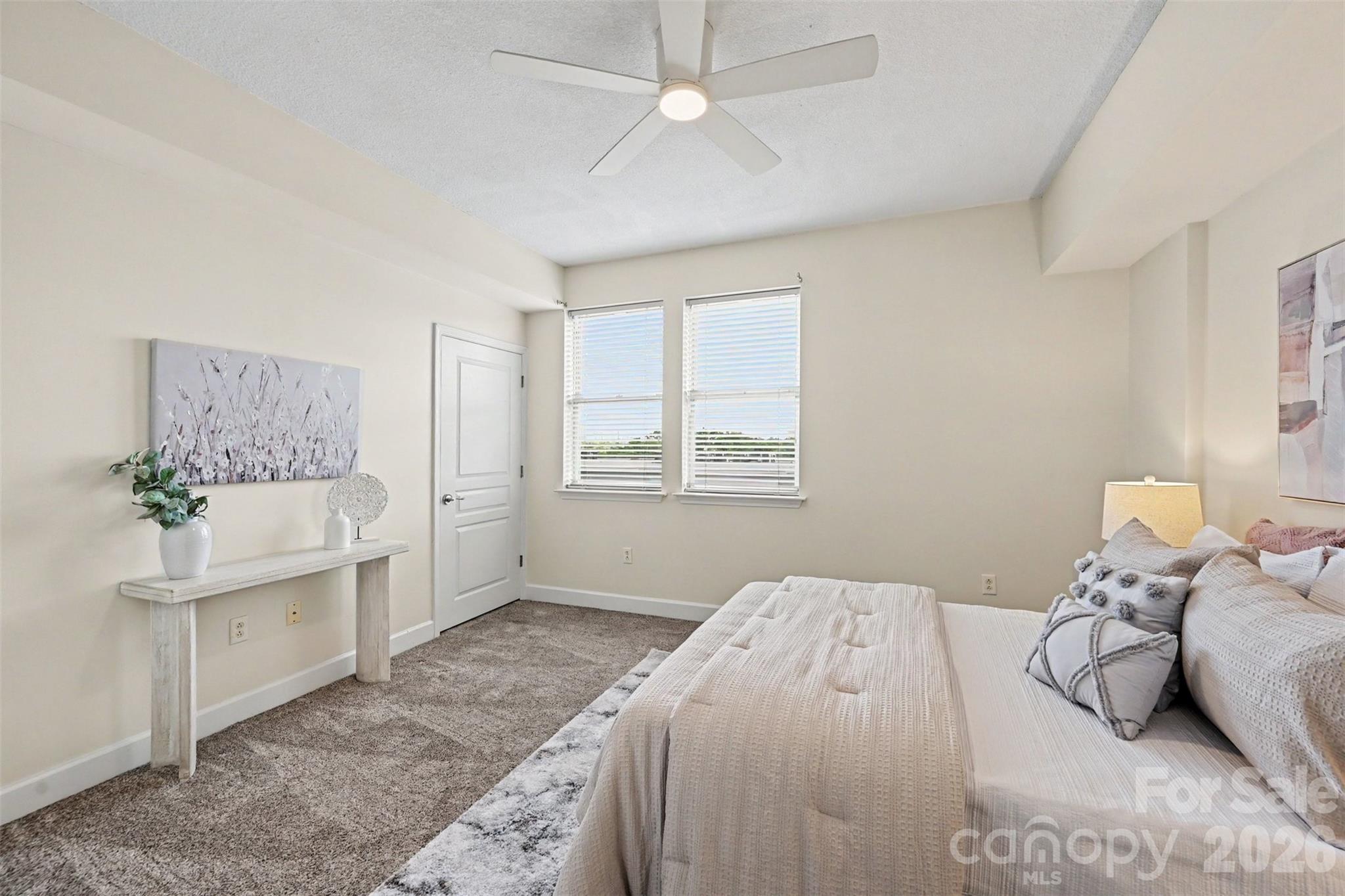 1315 East Boulevard 720 Property Photo 16