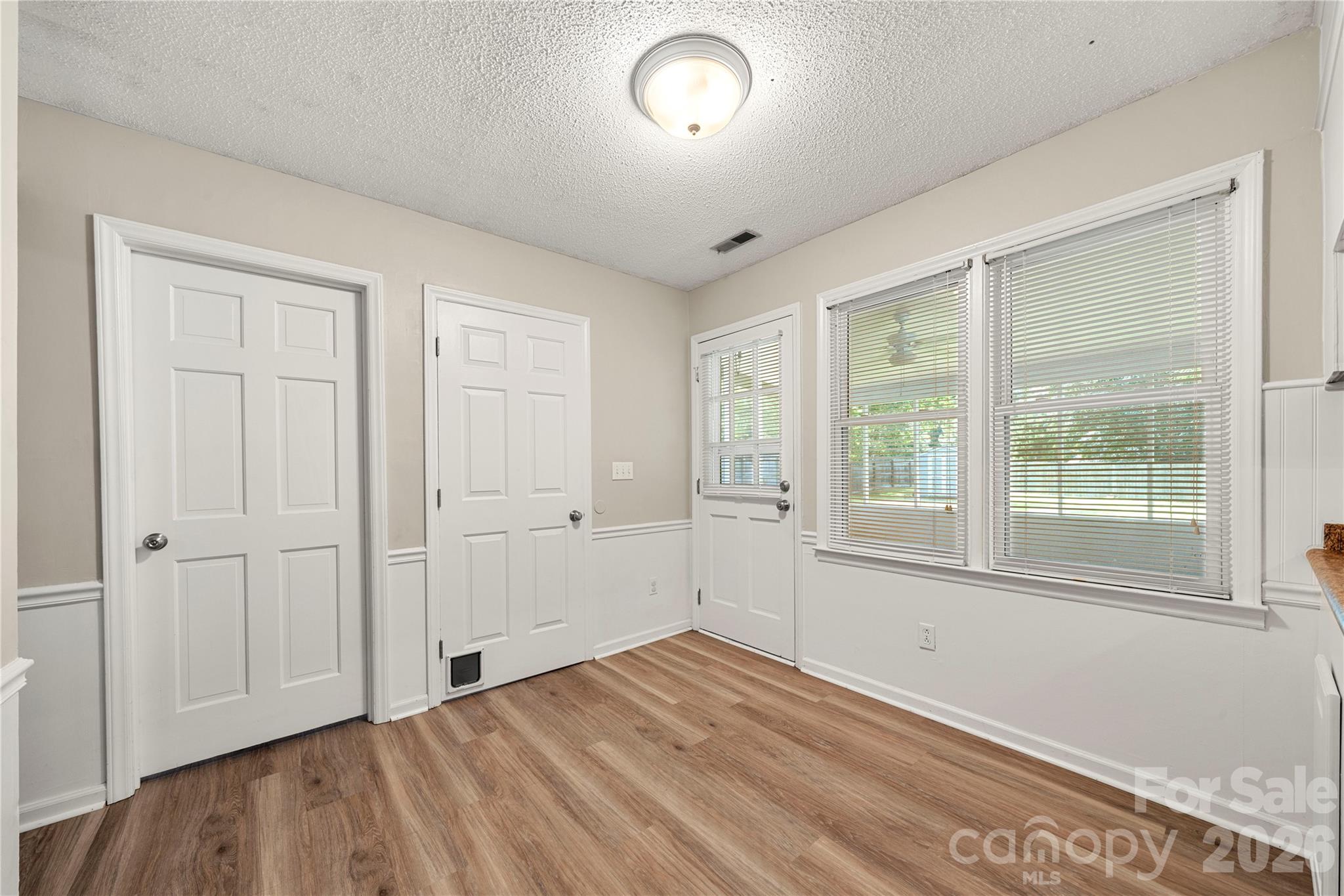 628 Bellows Lane Property Photo 15